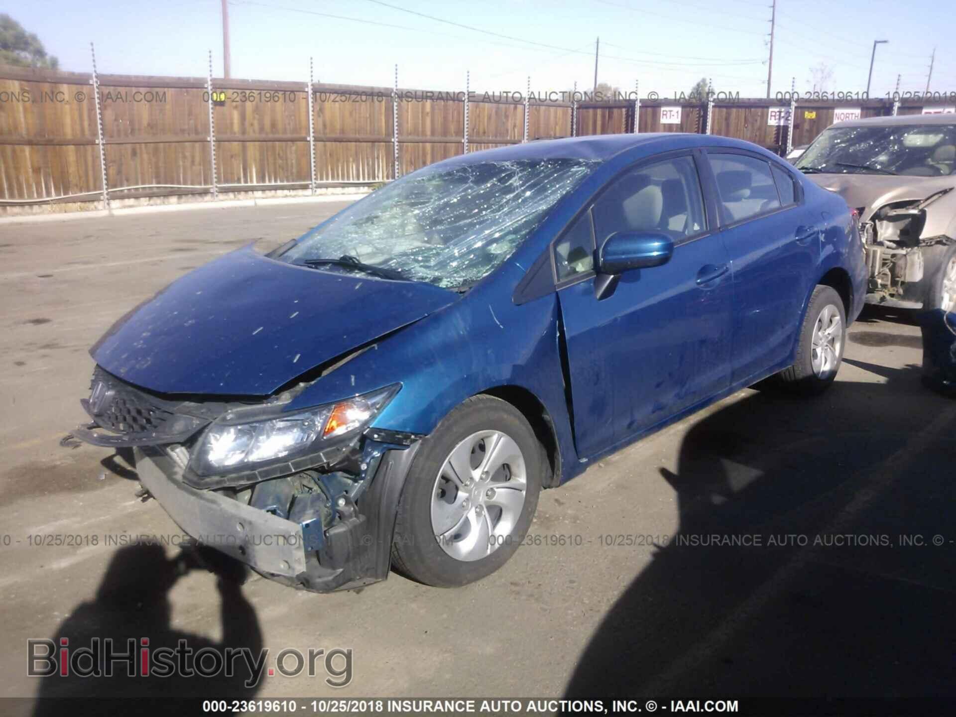 2014 Honda Civic - VIN: 19XFB2F56EE077585 - Фото 2