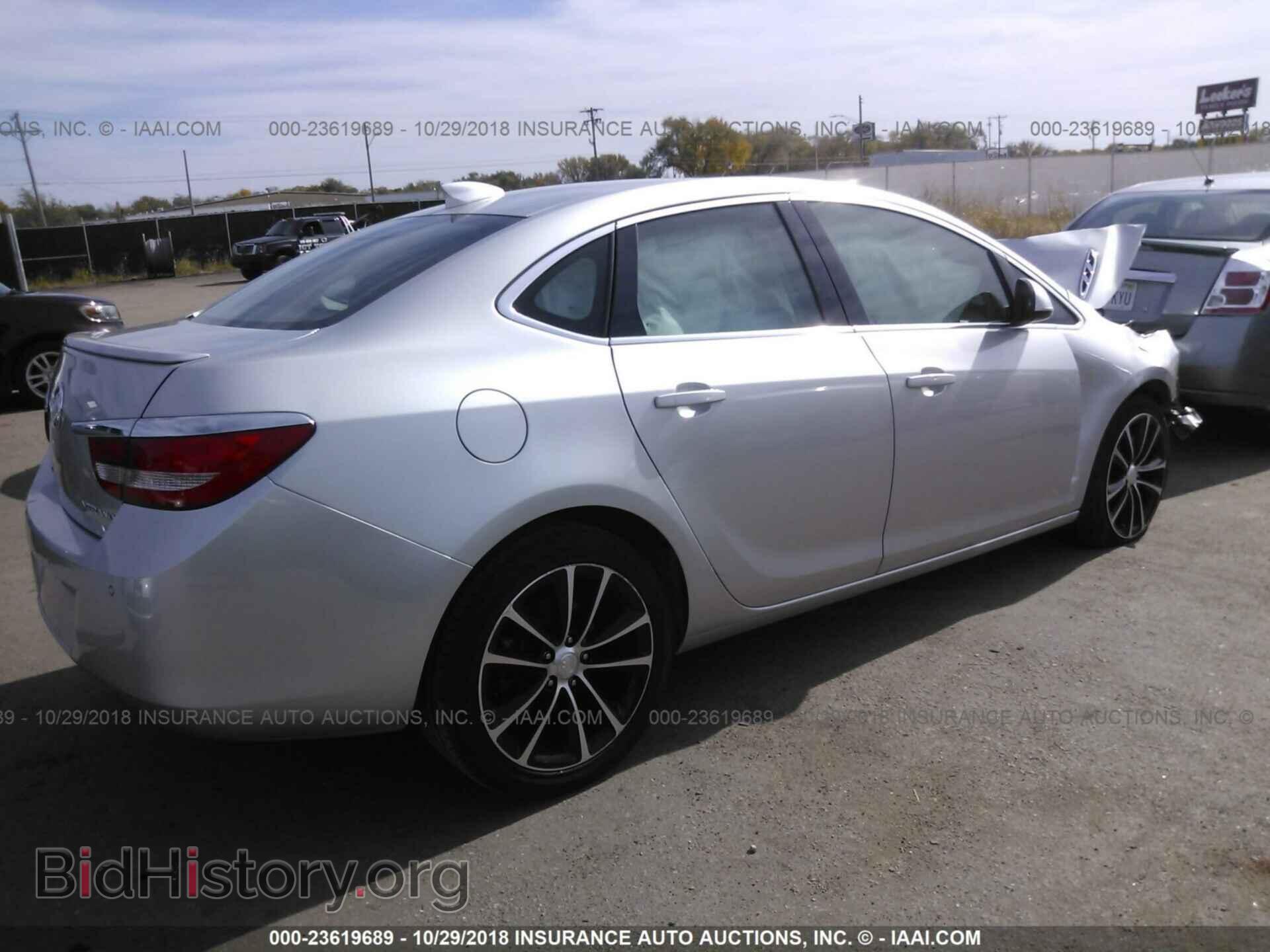 2017 BUICK VERANO - VIN: 1G4PR5SK5H4105391 - Фото 4