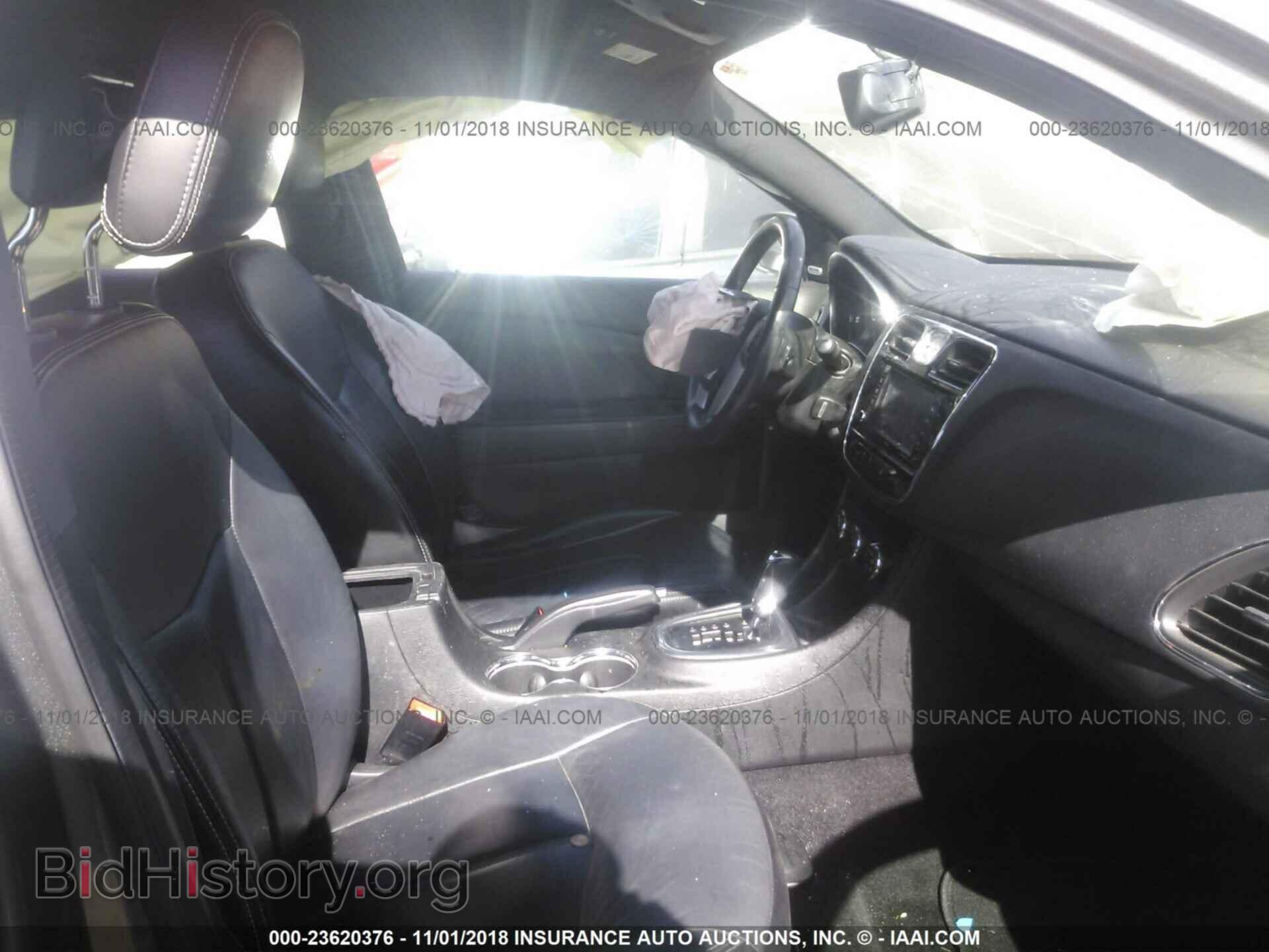 2013 CHRYSLER 200 - VIN: 1C3CCBCG2DN520349 - Photo 5