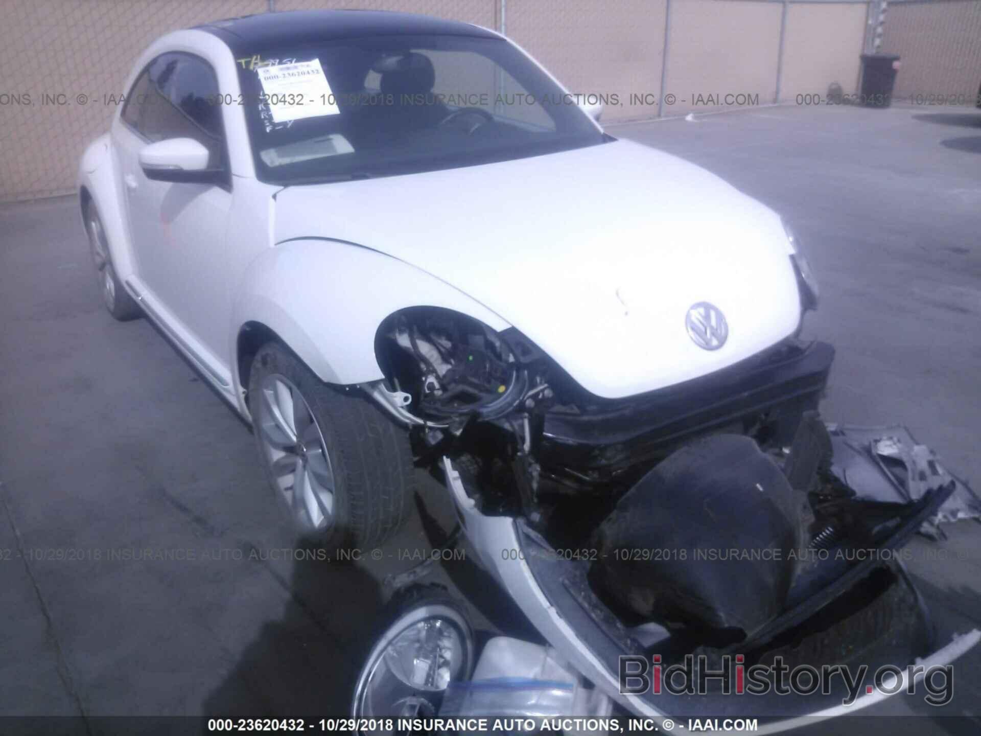 Photo 3VWJL7AT5DM603331 - Volkswagen Beetle 2013