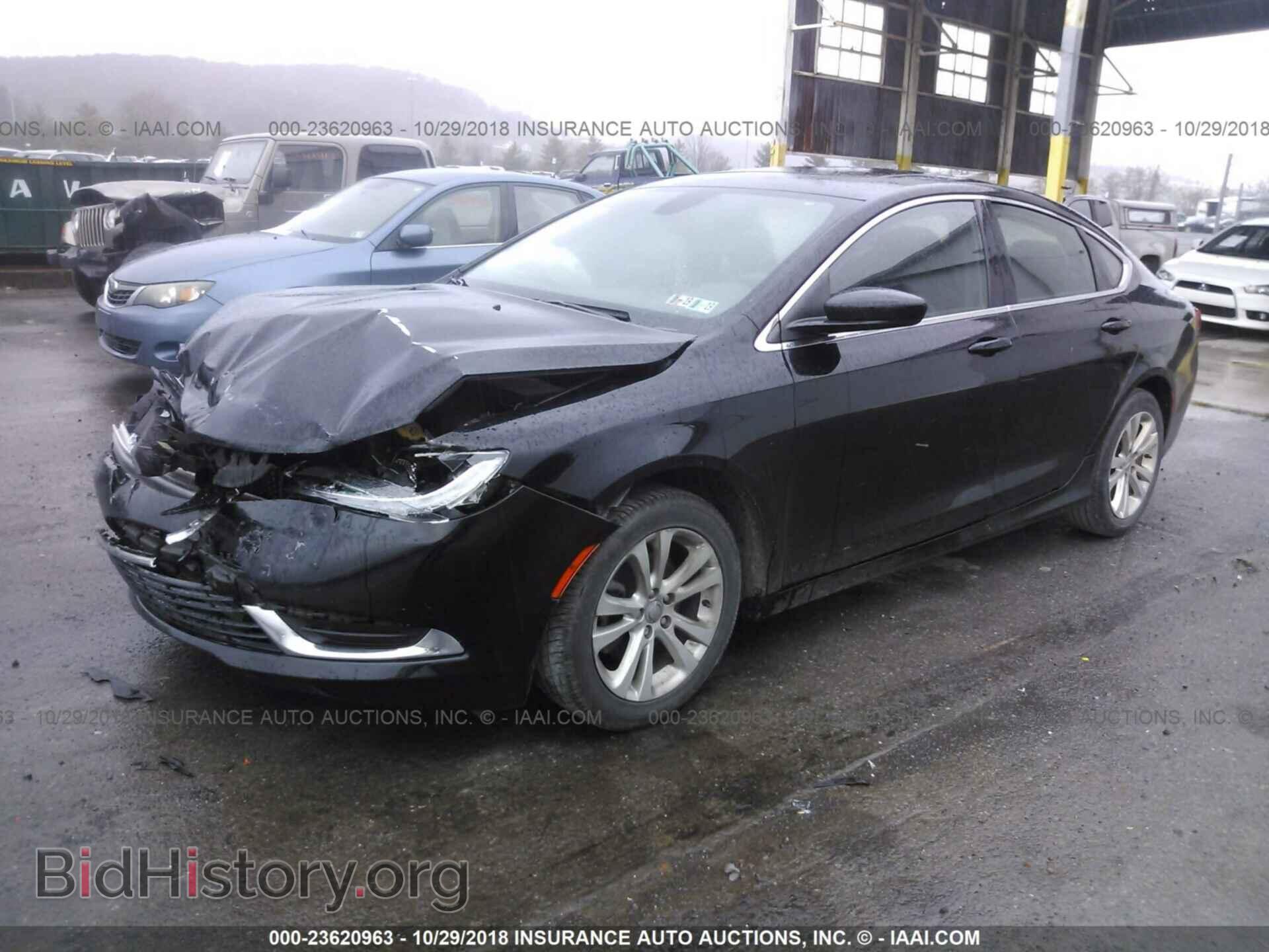 2015 Chrysler 200 - VIN: 1C3CCCAB0FN500598 - Фото 2