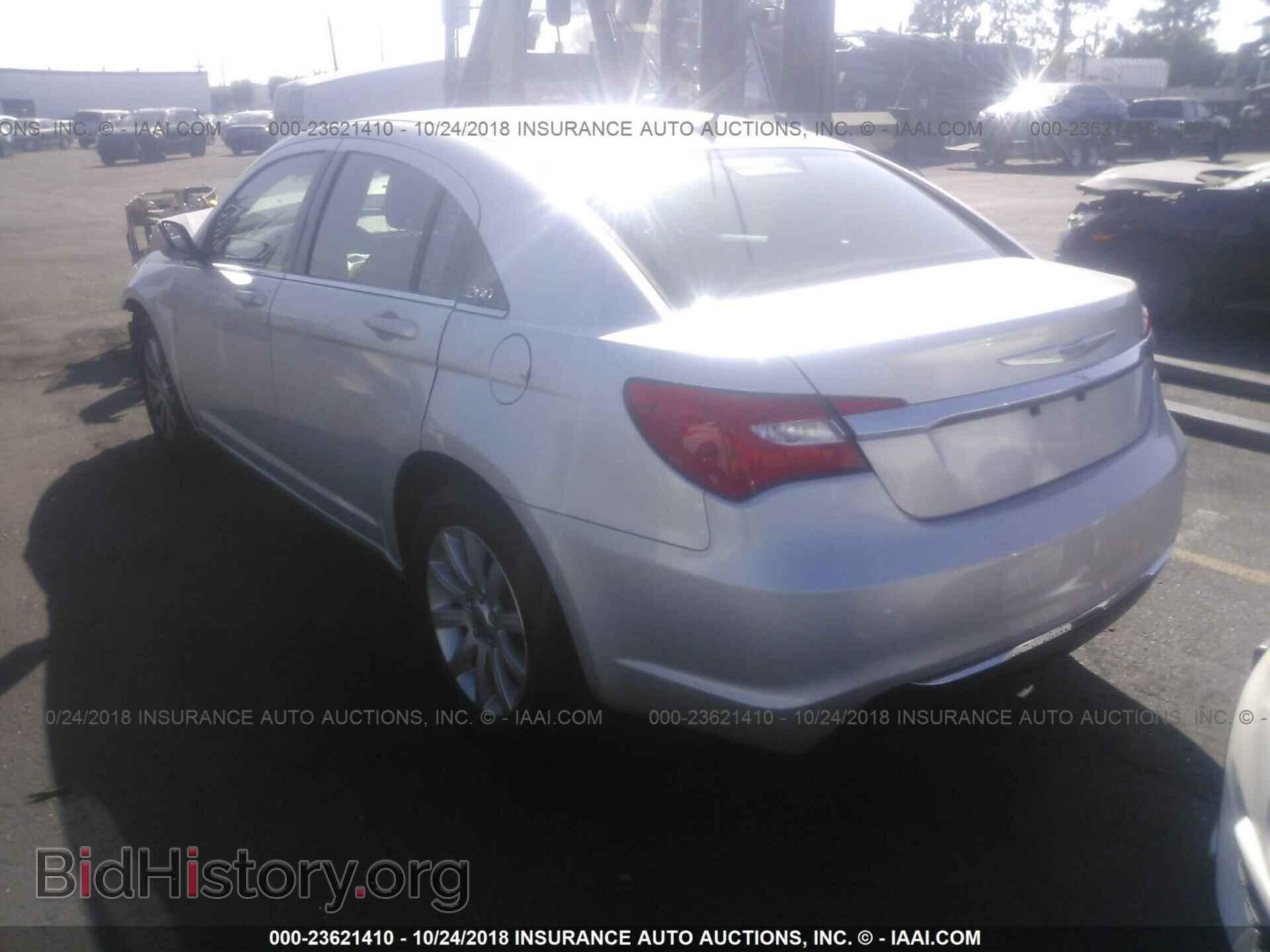 2012 Chrysler 200 - VIN: 1C3CCBBB1CN235114 - Фото 3