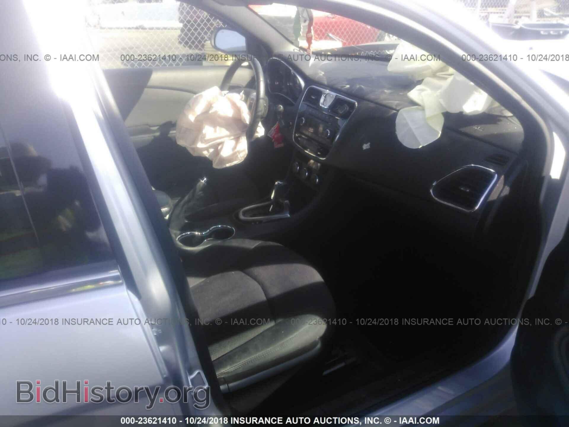 2012 Chrysler 200 - VIN: 1C3CCBBB1CN235114 - Фото 5