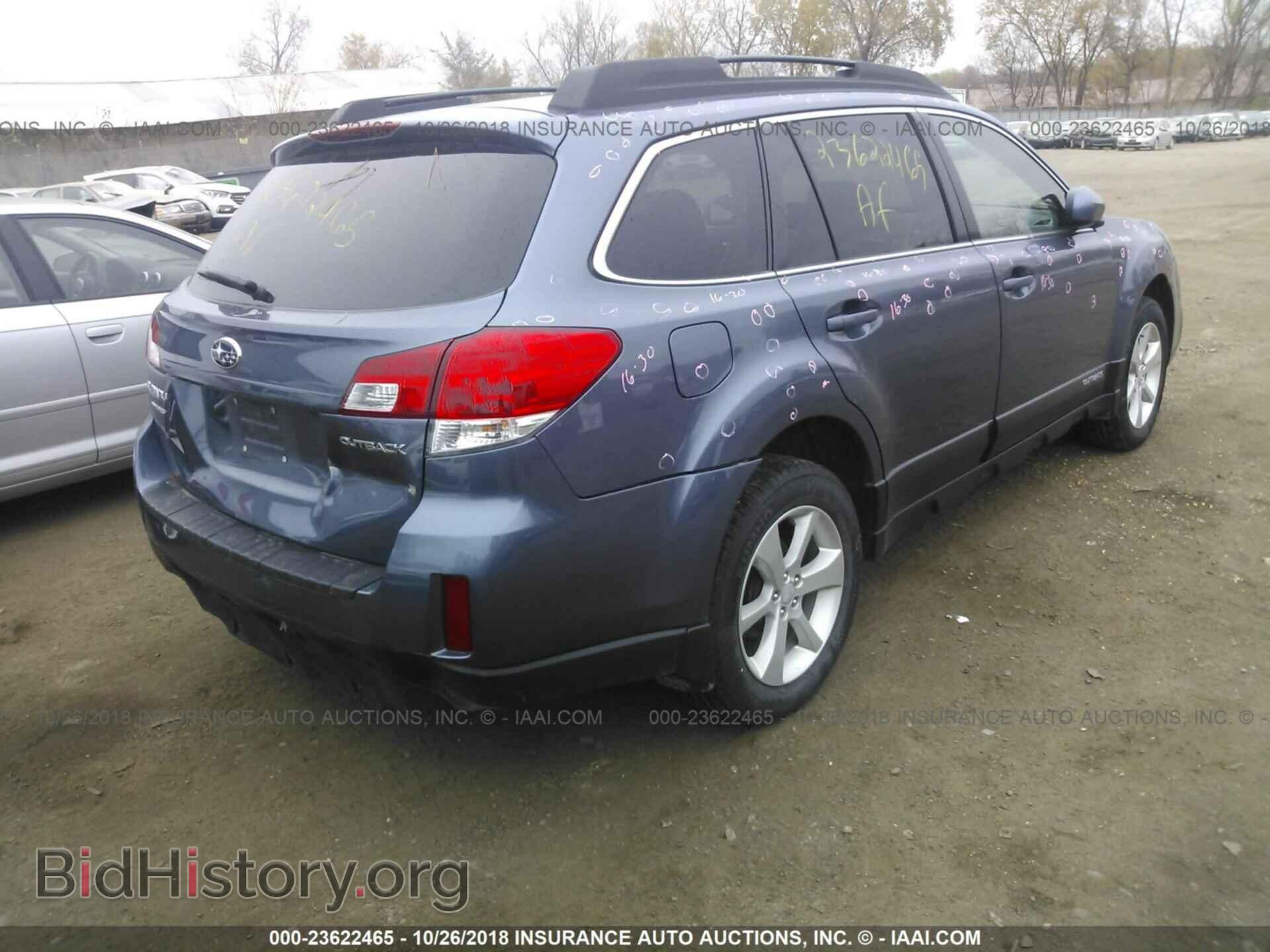 2013 Subaru Outback - VIN: 4S4BRCCC6D3244872 - Photo 4
