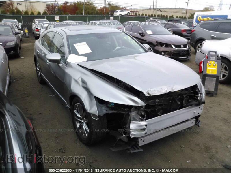 2016 Lexus LS (VIN JTHCL5EF4G5026658) — фото 1 из 10, IAAI, повреждение: передняя часть