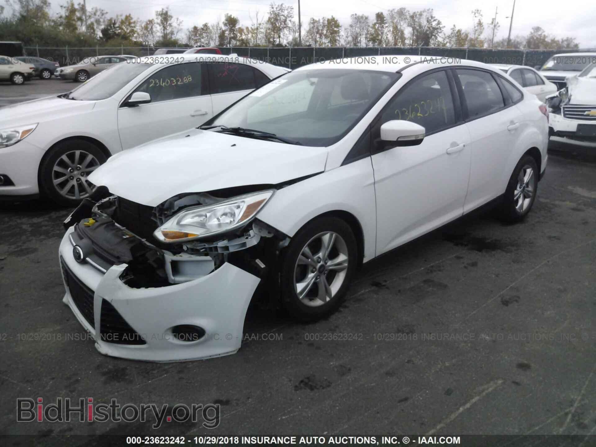 2013 Ford Focus - VIN: 1FADP3F26DL283280 - Фото 2