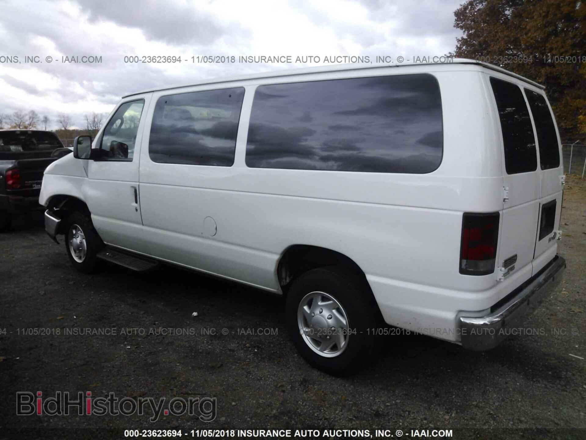 2011 Ford Econoline - VIN: 1FBNE3BL8BDA68711 - Photo 3