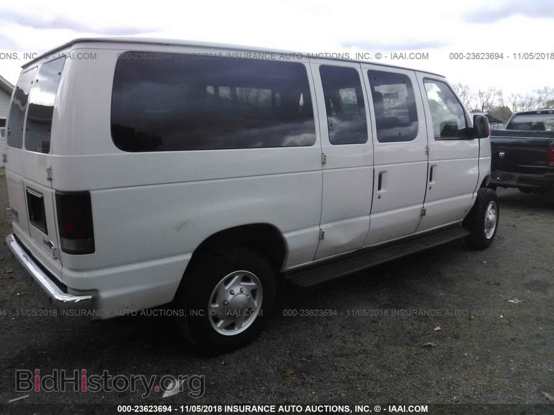 2011 Ford Econoline - VIN: 1FBNE3BL8BDA68711 - Photo 4