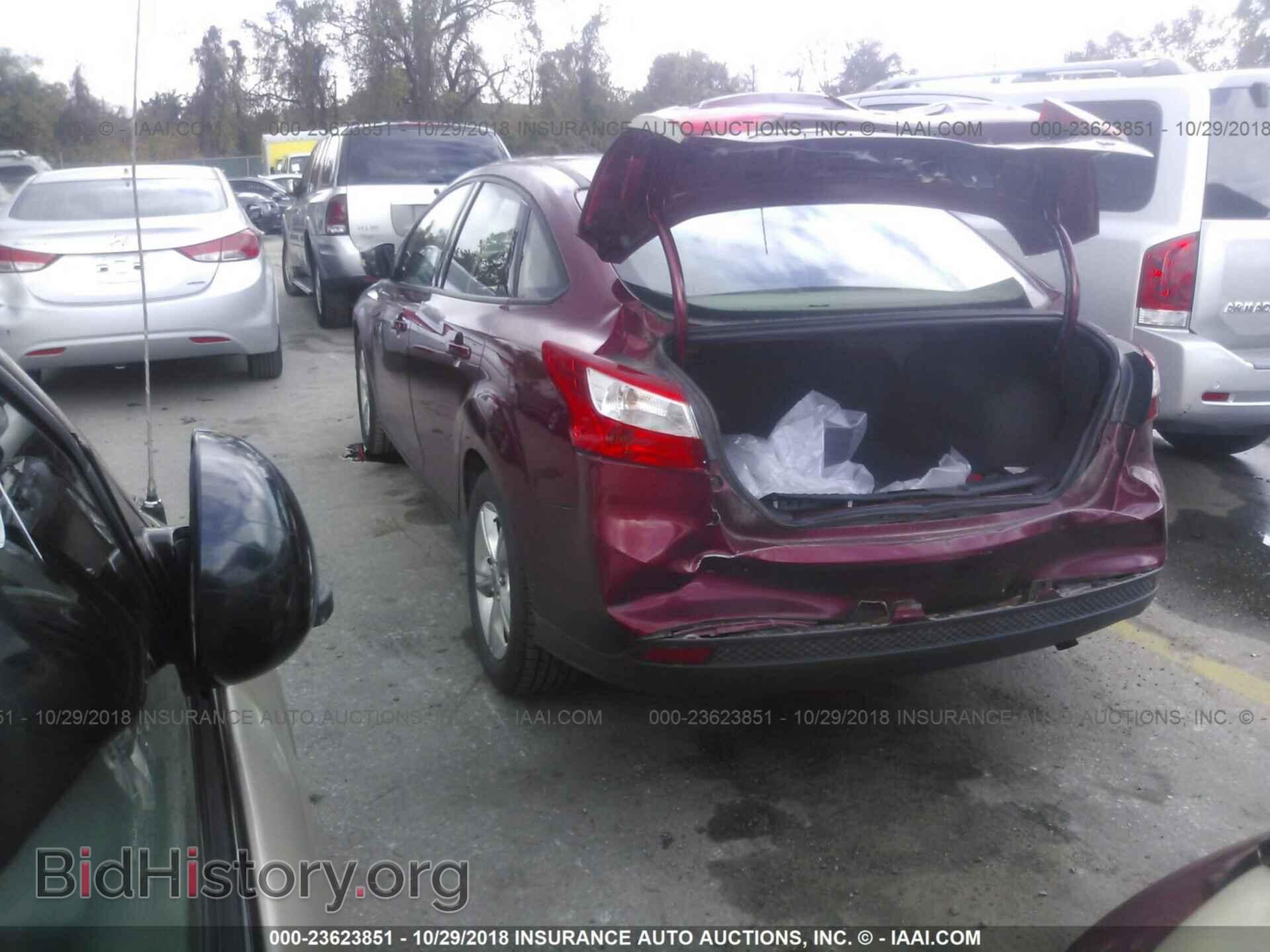 2013 Ford Focus - VIN: 1FADP3F27DL207020 - Photo 3