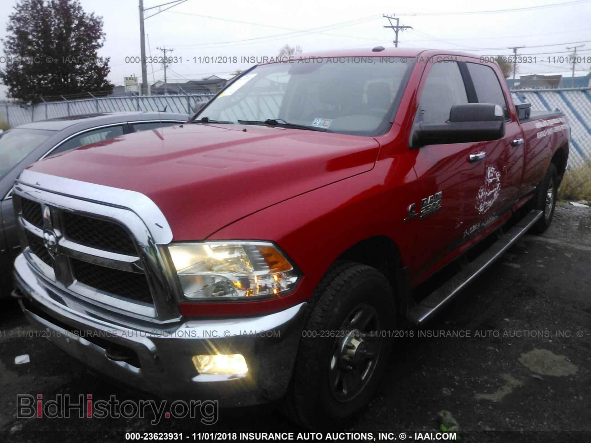 2014 RAM 2500 - VIN: 3C6UR4JL7EG176366 - Photo 2