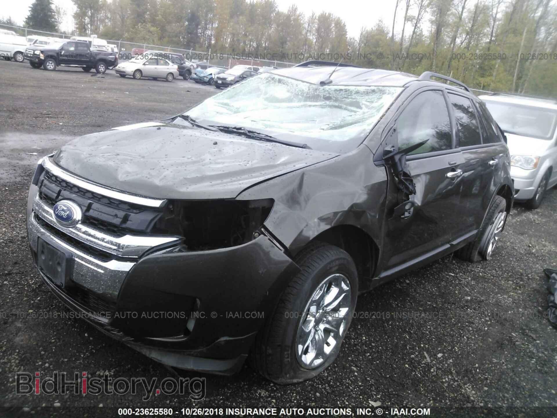 2011 Ford Edge - VIN: 2FMDK3JC6BBB04026 - Photo 2