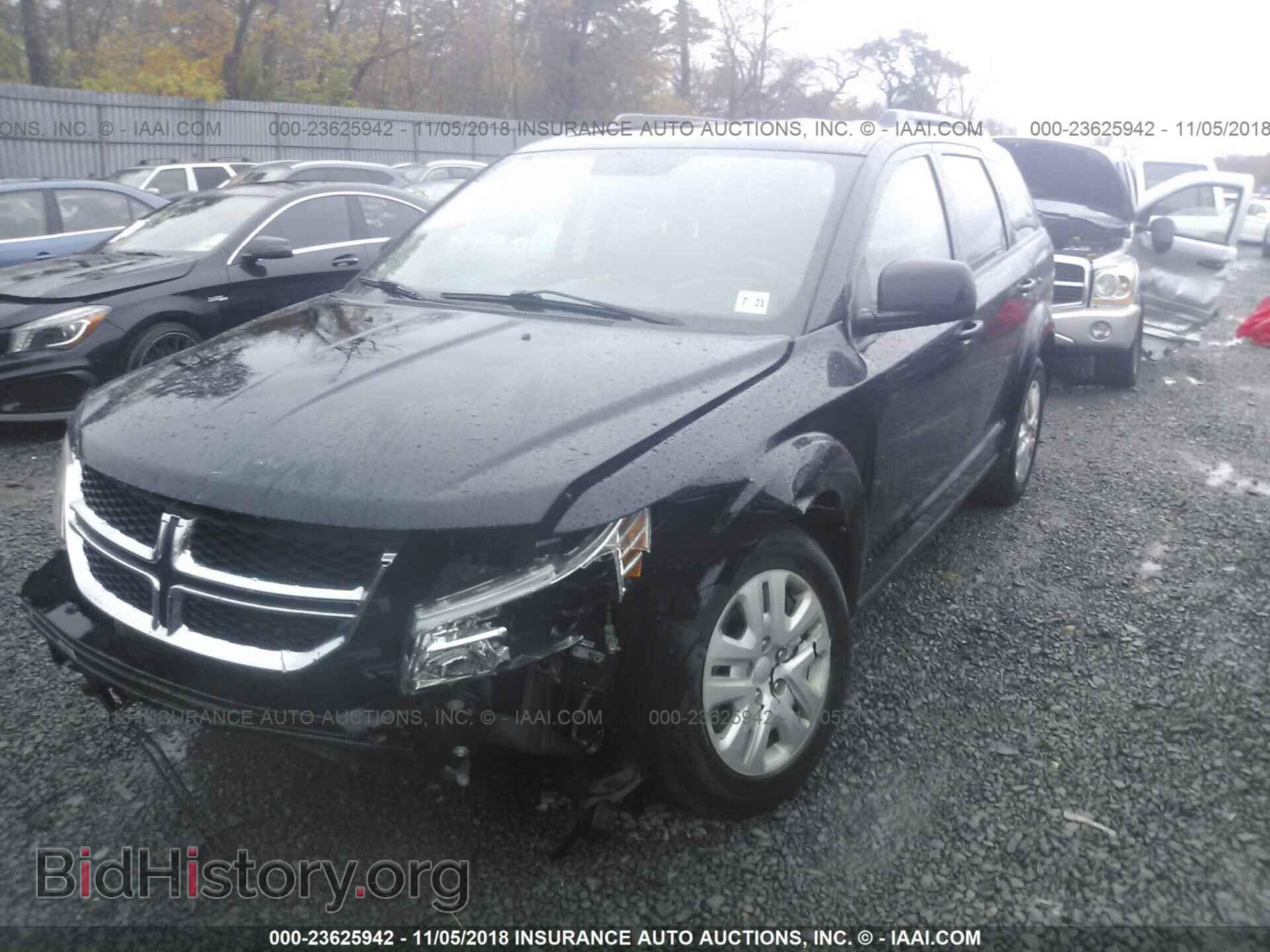 2016 Dodge Journey - VIN: 3C4PDCAB0GT138817 - Фото 2