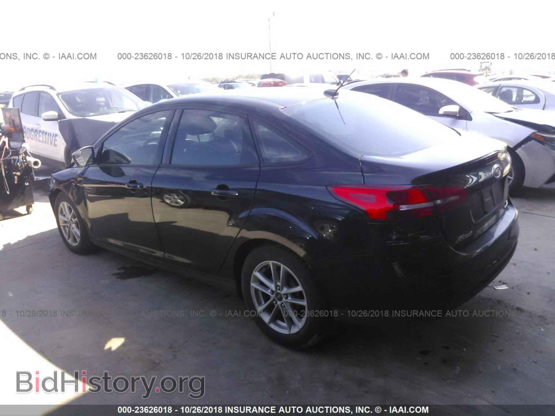 2016 Ford Focus - VIN: 1FADP3F21GL249817 - Фото 3