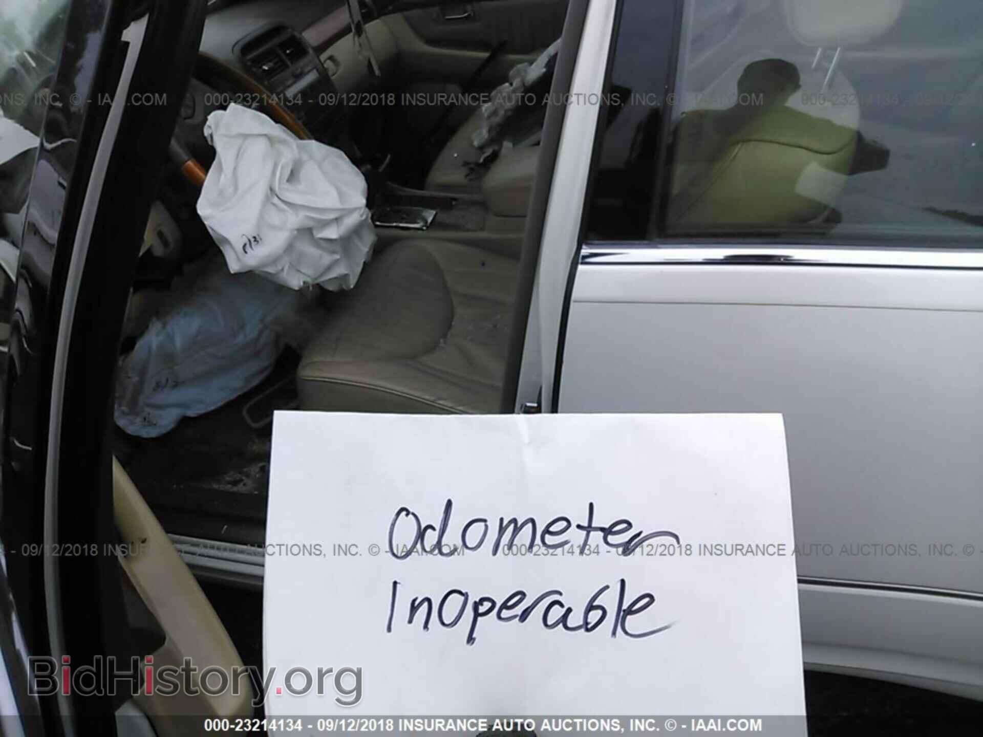 2006 LEXUS LS - VIN: JTHBN36F365039618 - Photo 7