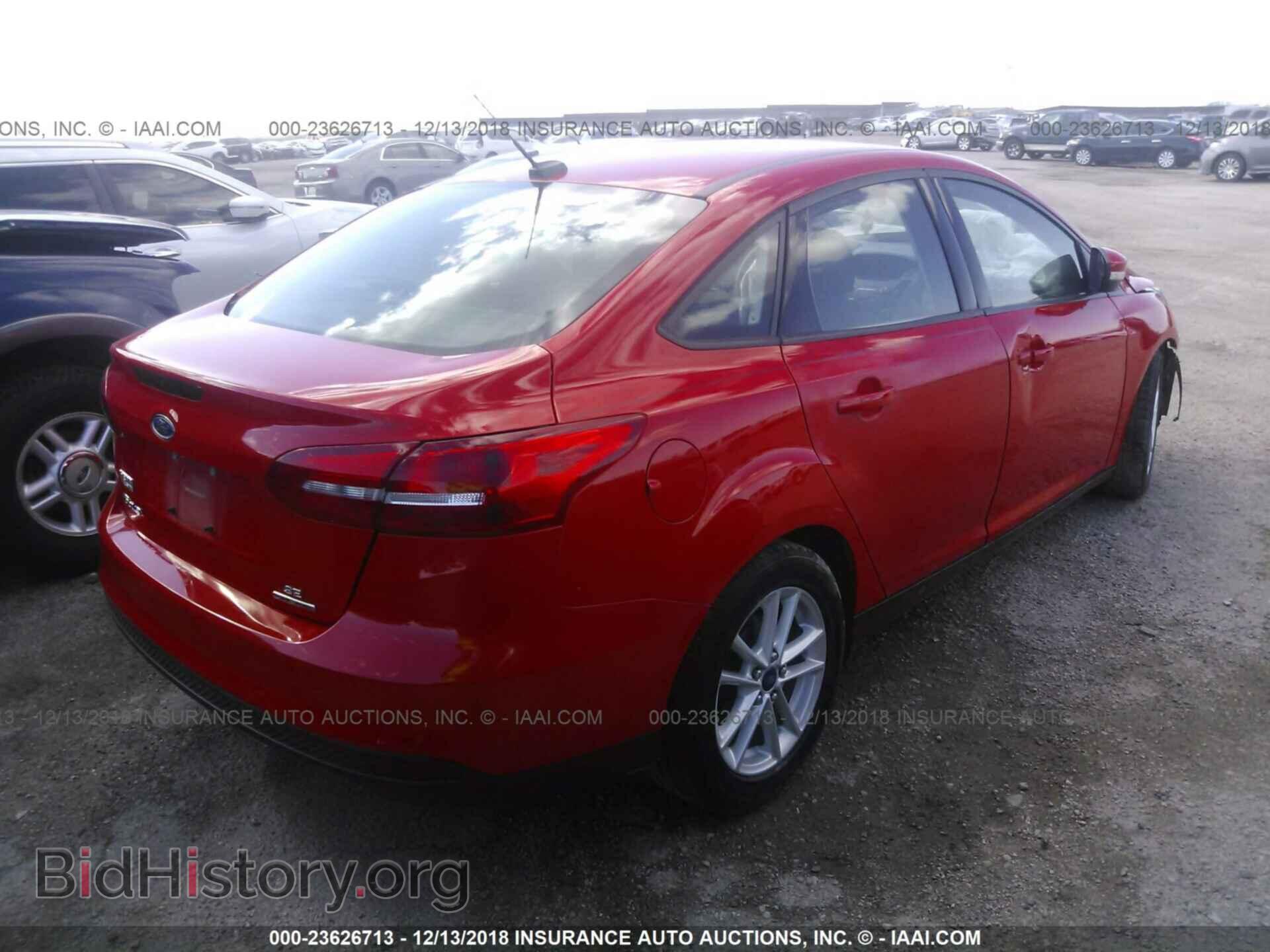 2015 Ford Focus - VIN: 1FADP3F21FL230988 - Photo 4