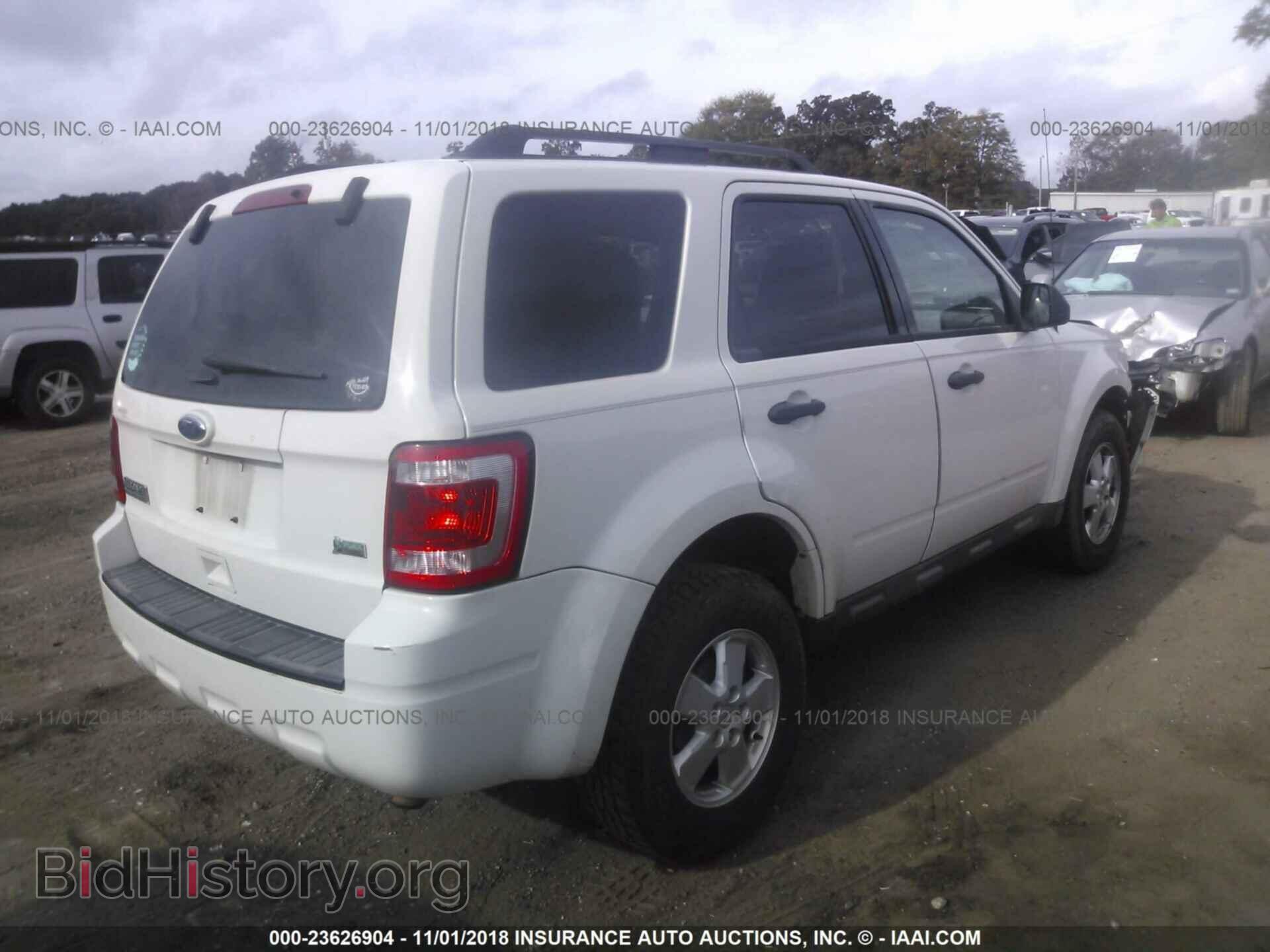 2012 Ford Escape - VIN: 1FMCU0D72CKB56781 - Photo 4