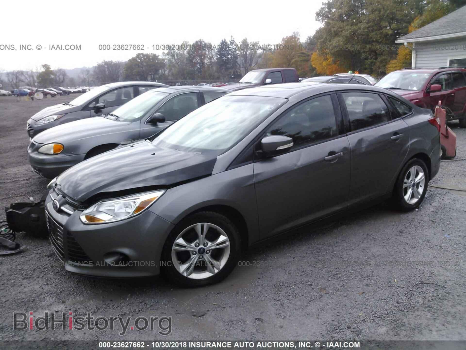 2013 Ford Focus - VIN: 1FADP3F20DL350858 - Photo 2
