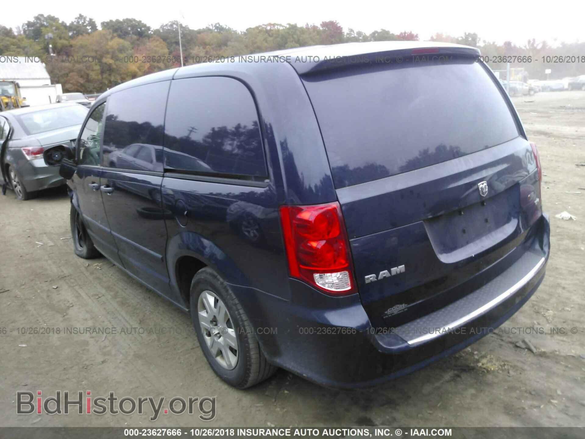 2013 Ram Tradesman - VIN: 2C4RRGAG4DR643187 - Фото 3