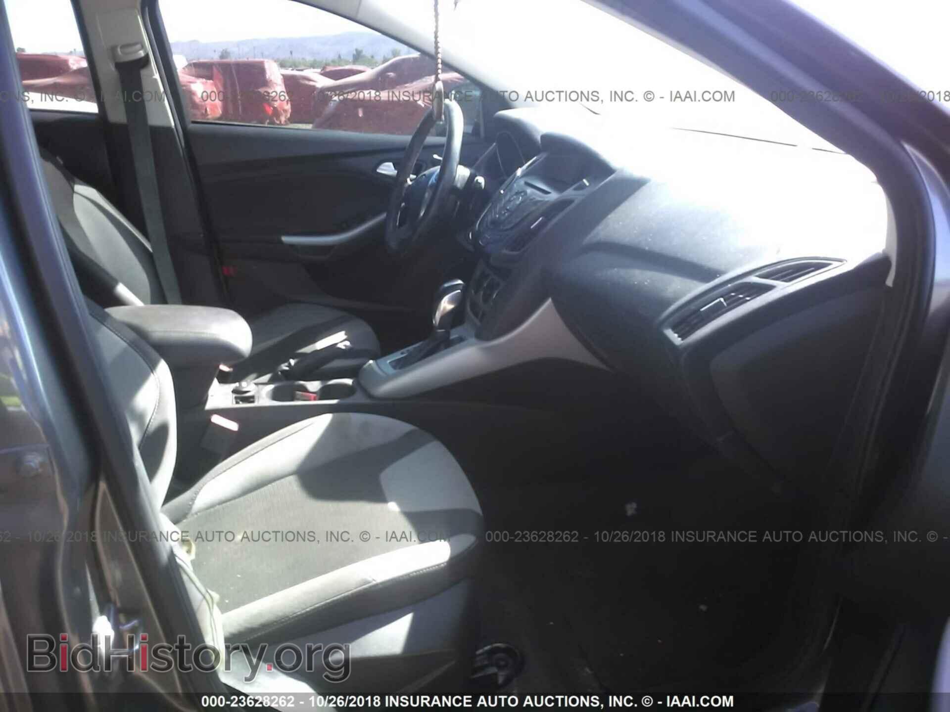 2012 Ford Focus - VIN: 1FAHP3K24CL120214 - Photo 5