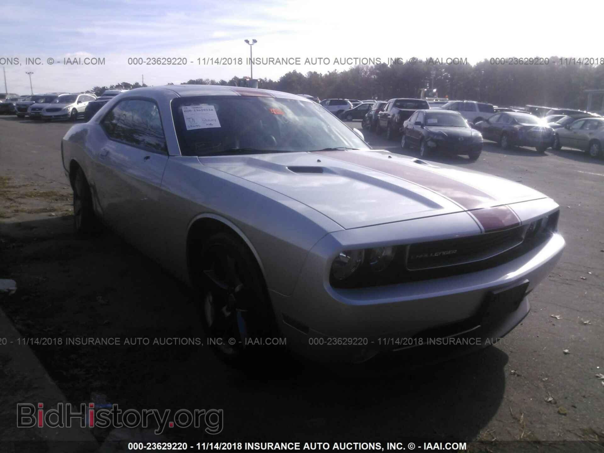 Photo 2C3CDYAG7CH259634 - Dodge Challenger 2012