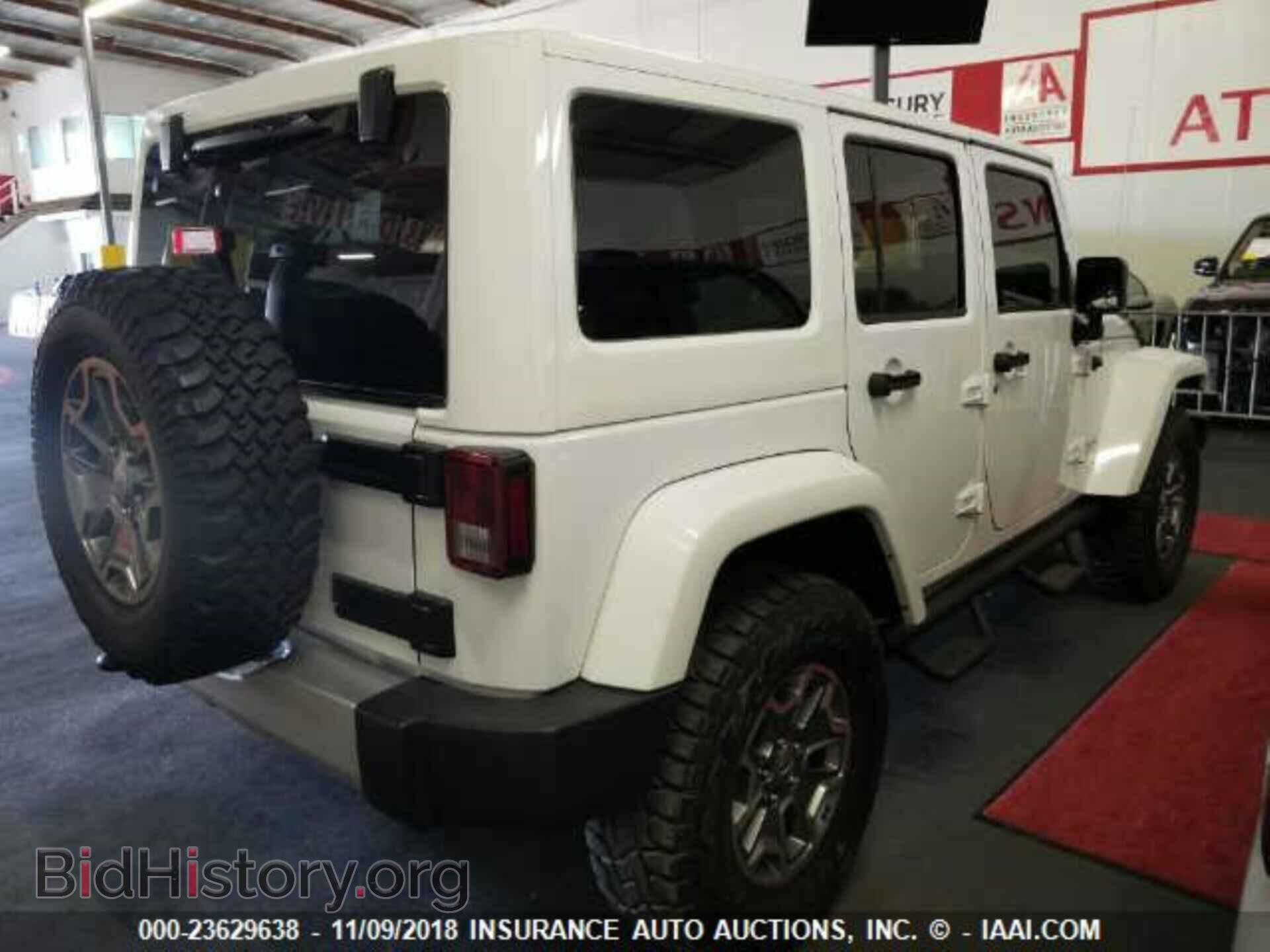 2015 Jeep Wrangler - VIN: 1C4BJWEG2FL623139 - Фото 4