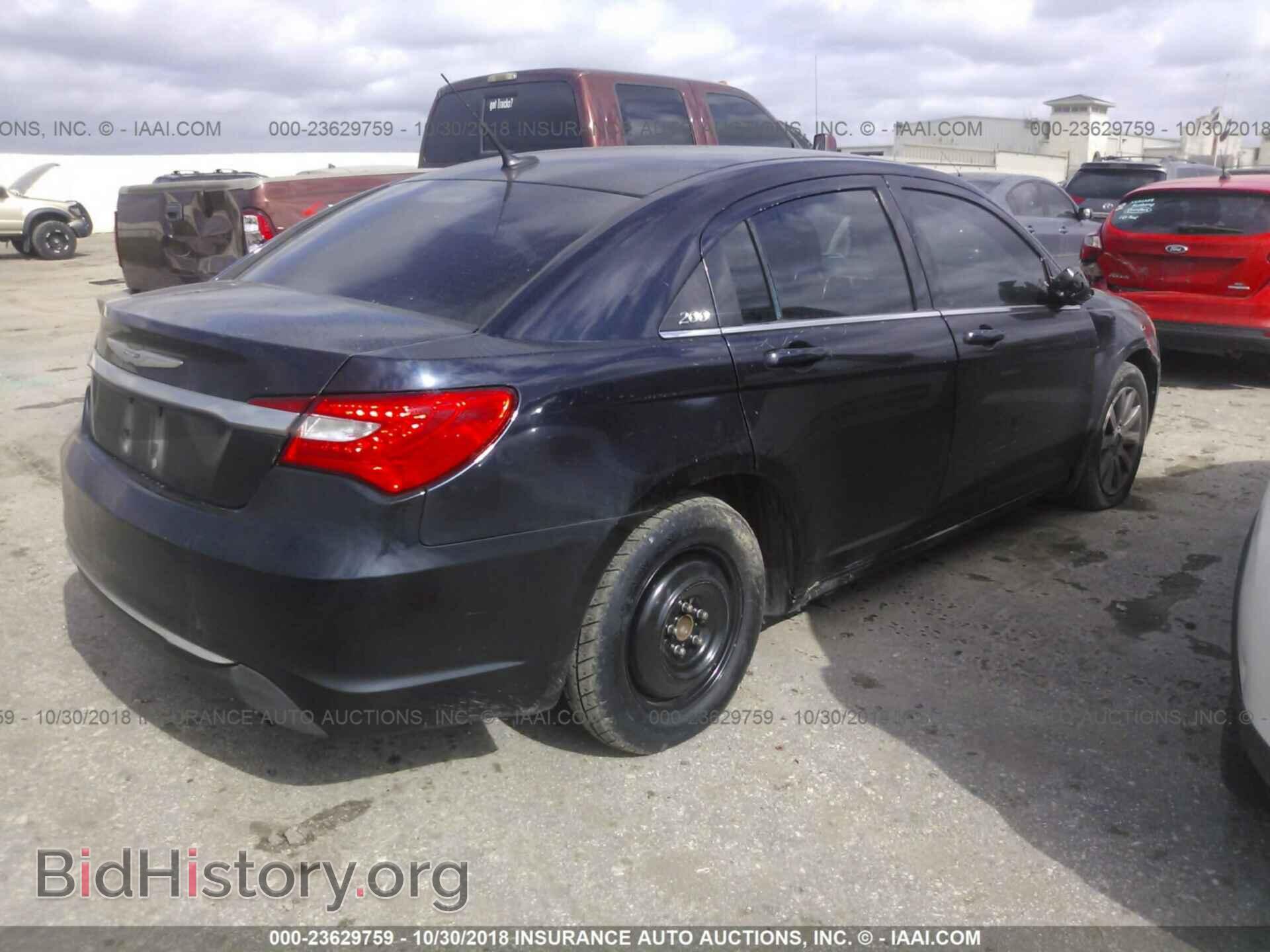 2011 CHRYSLER 200 - VIN: 1C3BC1FB8BN533030 - Photo 4