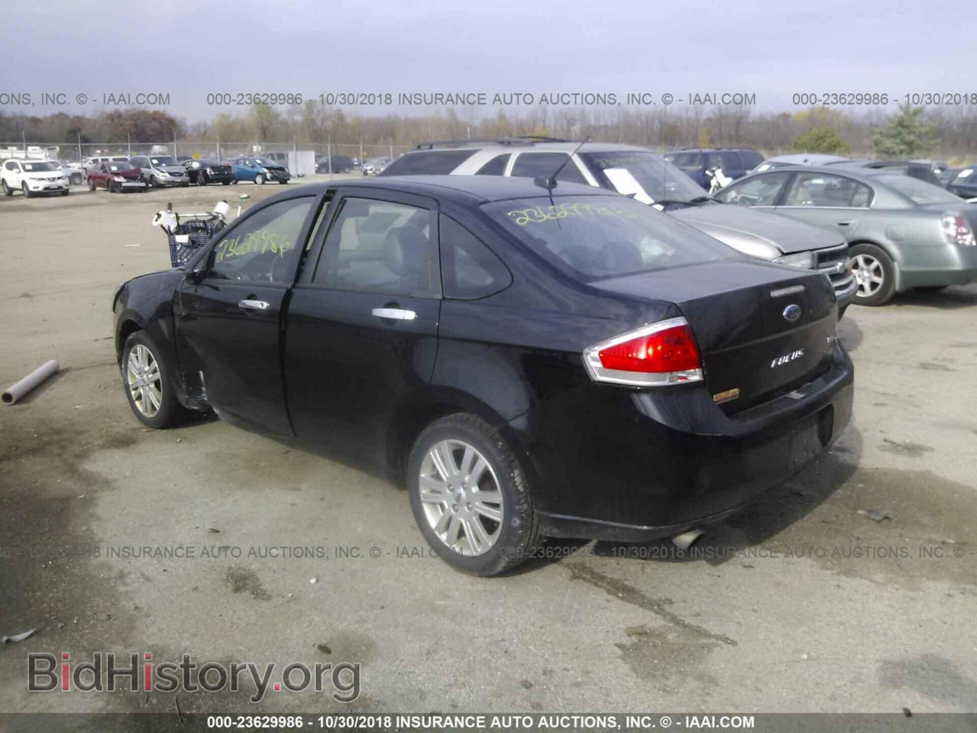 2011 Ford Focus - VIN: 1FAHP3HN5BW119264 - Фото 3