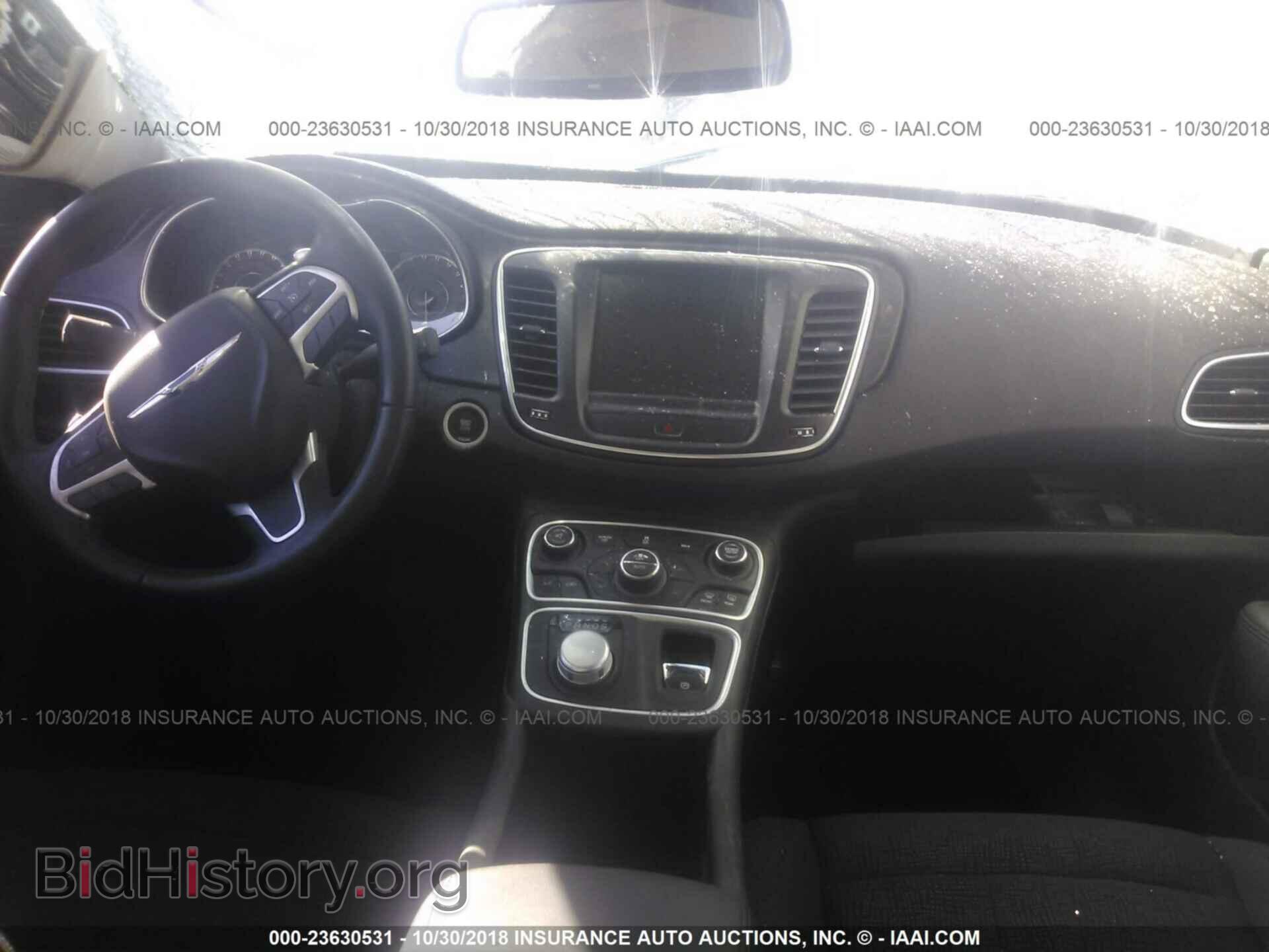 2016 Chrysler 200 - VIN: 1C3CCCAG4GN166444 - Фото 5