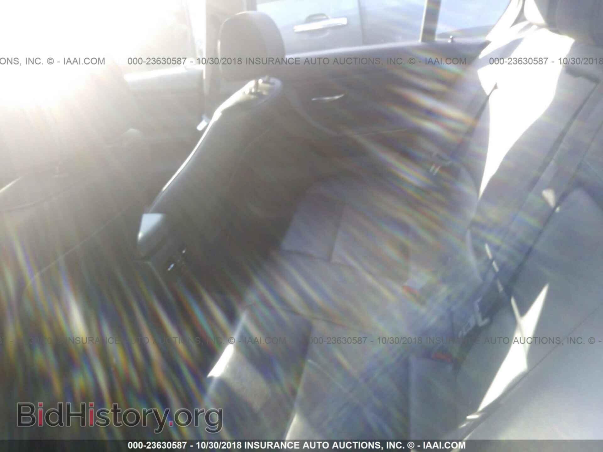 2011 BMW 328 - VIN: WBAPH7C59BA802385 - Фото 8