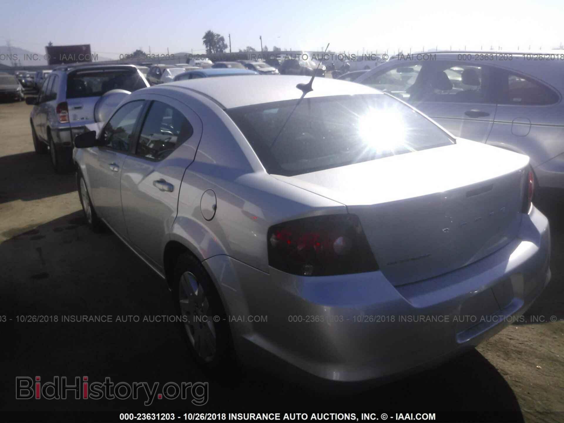 2011 Dodge Avenger - VIN: 1B3BD4FBXBN543876 - Фото 3