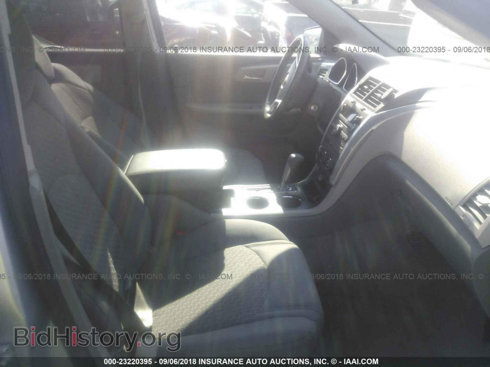 2011 CHEVROLET TRAVERSE - VIN: 1GNKVFED7BJ149809 - Фото 5