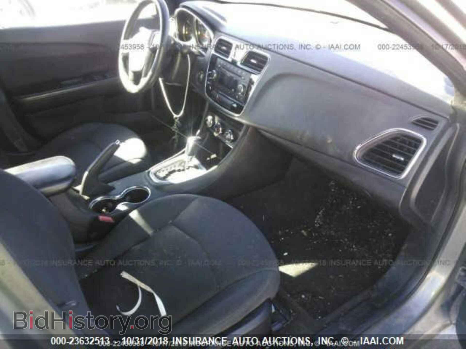 2013 Chrysler 200 - VIN: 1C3CCBAB5DN762110 - Photo 5