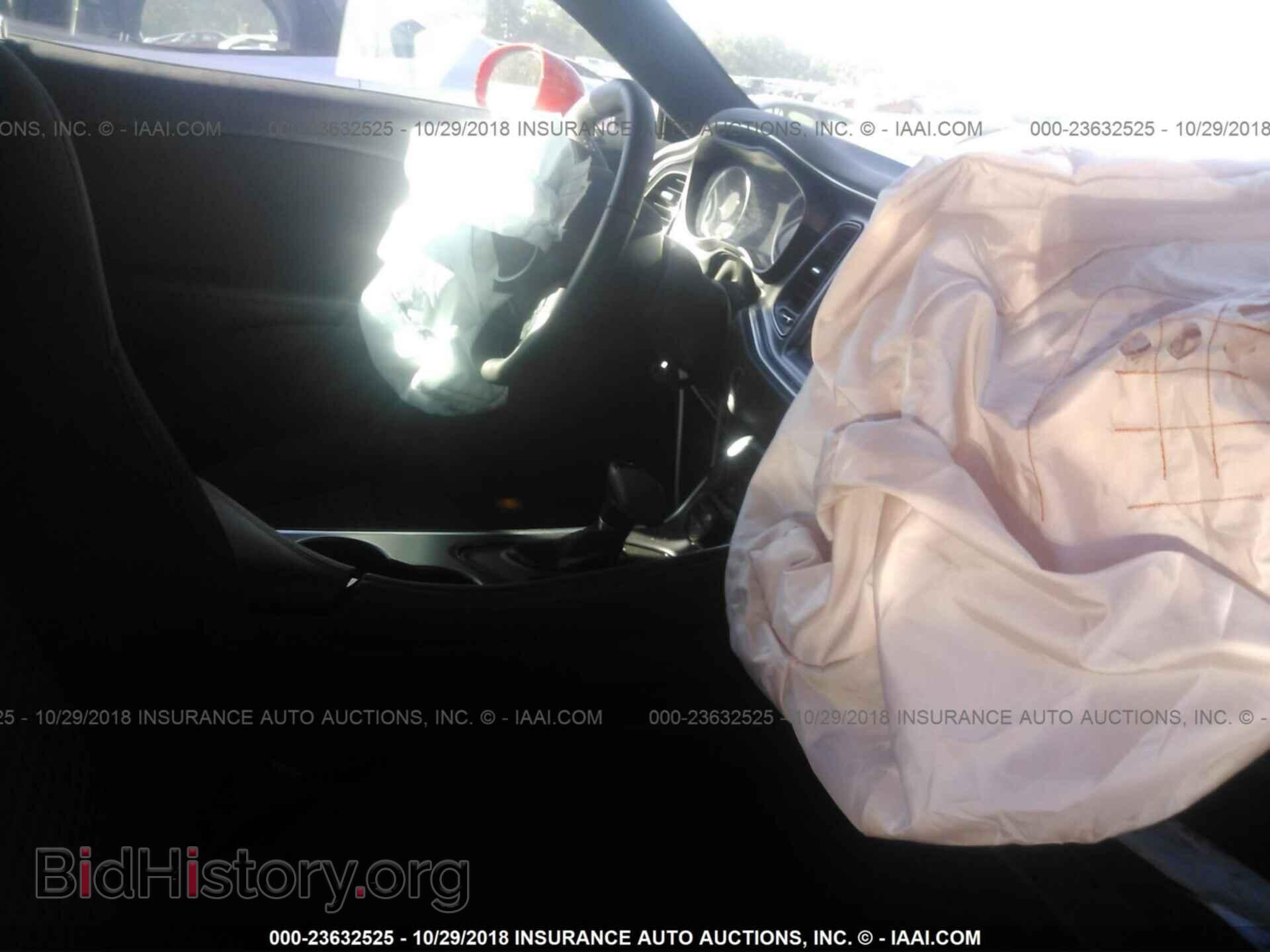 2018 Dodge Challenger - VIN: 2C3CDZAG0JH321619 - Фото 5