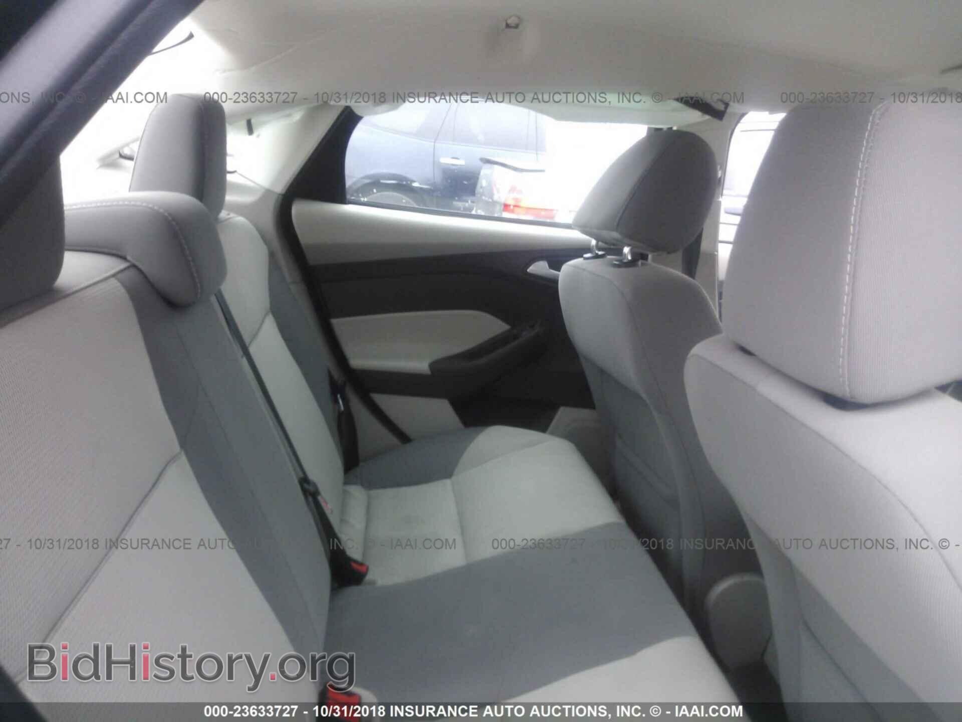 2014 Ford Focus - VIN: 1FADP3F26EL203364 - Photo 8