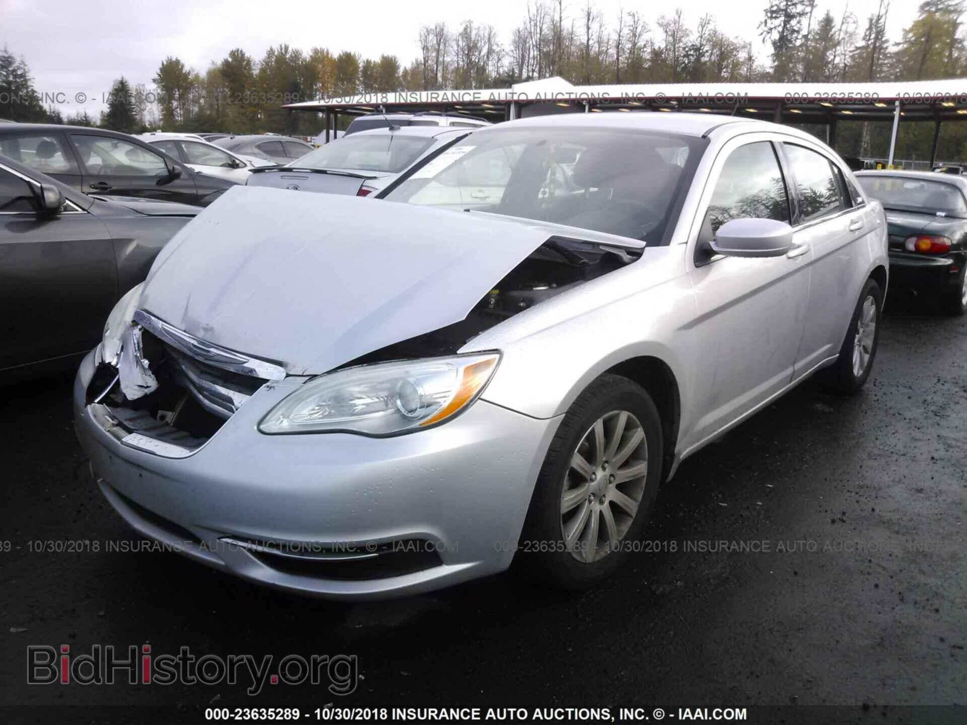 2012 Chrysler 200 - VIN: 1C3CCBBB3CN101396 - Фото 2
