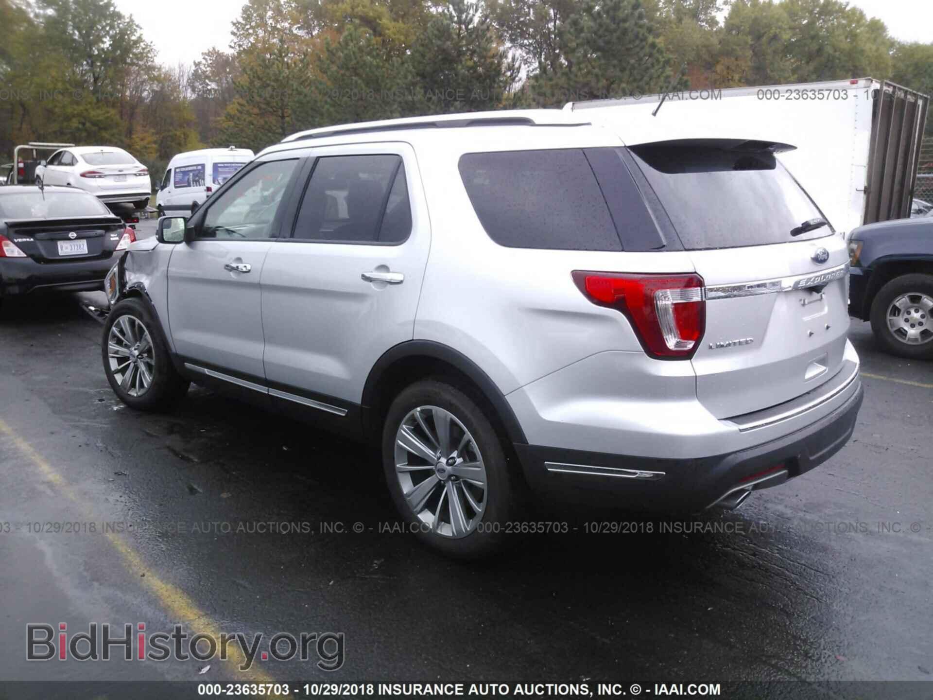 2018 Ford Explorer - VIN: 1FM5K8F86JGB91441 - Photo 3