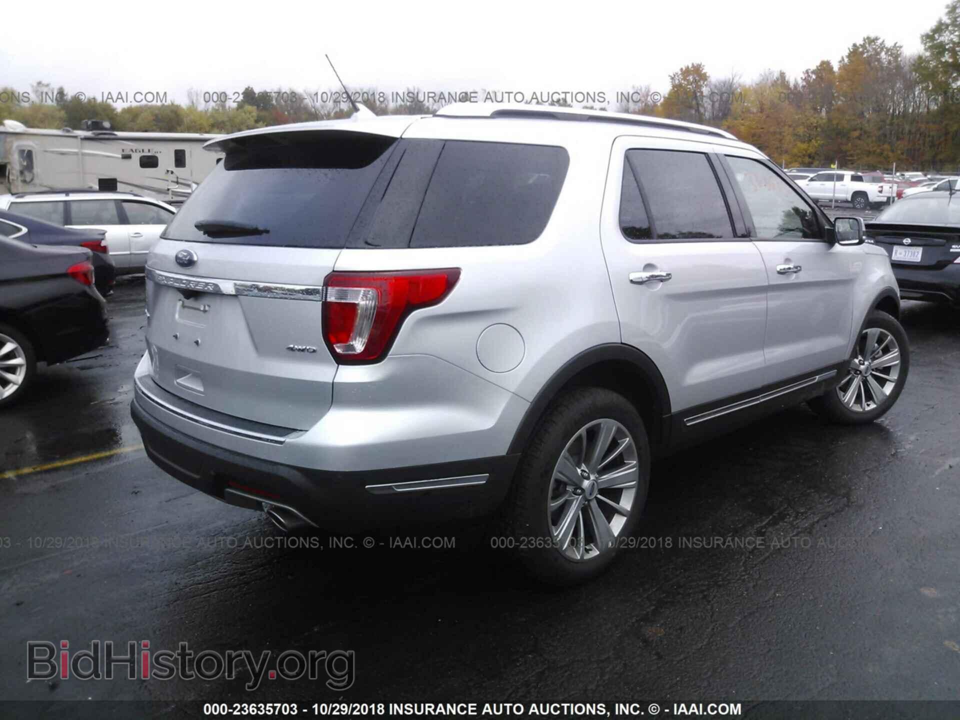 2018 Ford Explorer - VIN: 1FM5K8F86JGB91441 - Photo 4