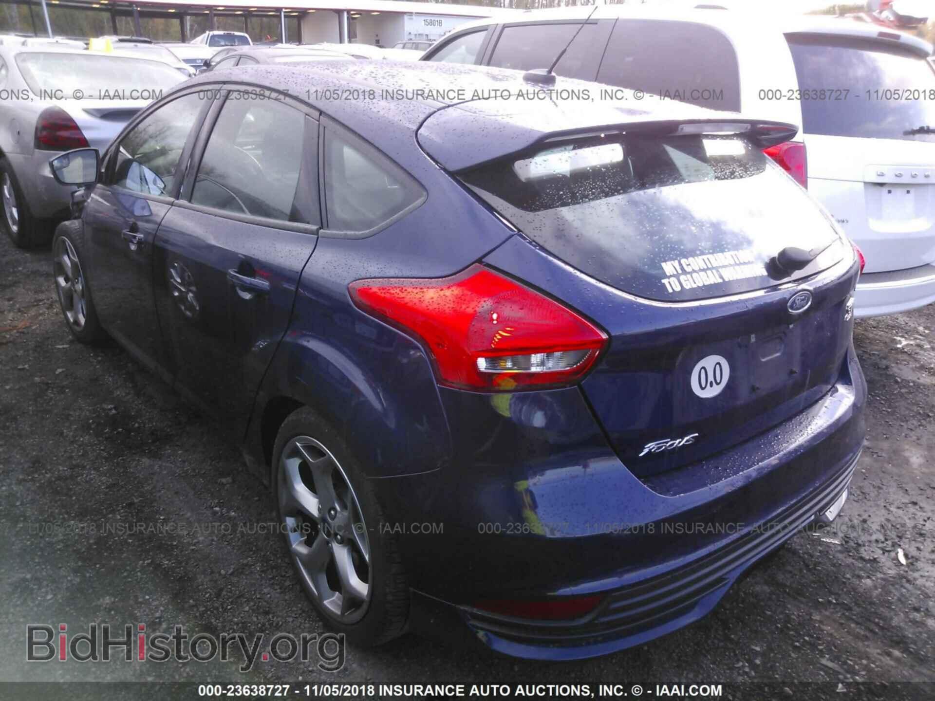 2016 Ford Focus - VIN: 1FADP3L94GL315729 - Photo 3