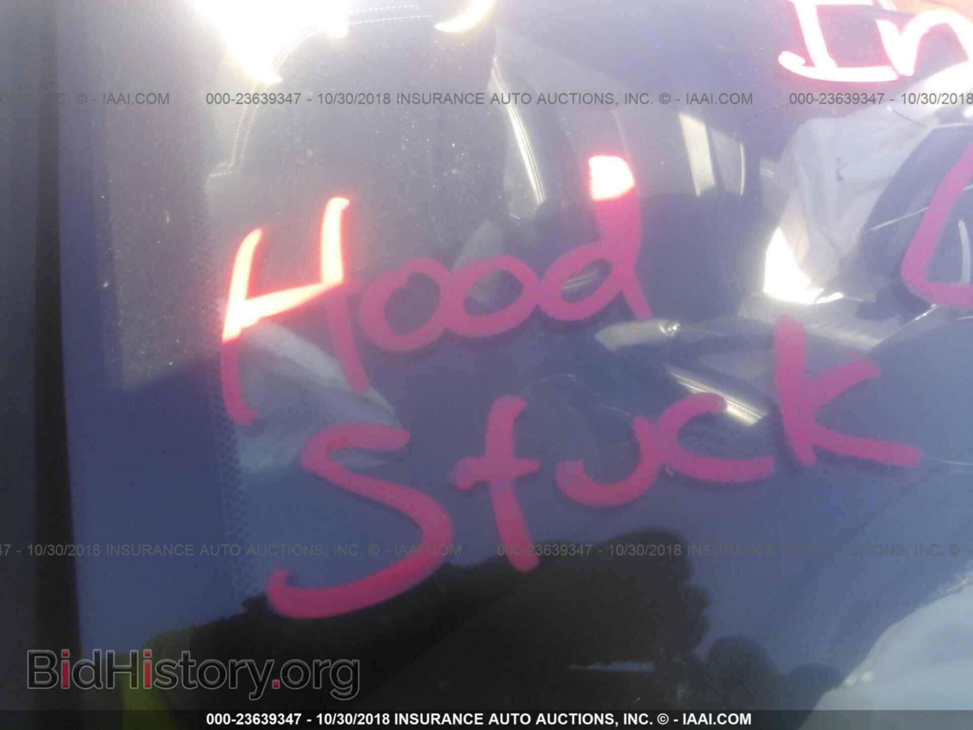 2013 Chrysler 200 - VIN: 1C3BCBFG2DN683476 - Фото 10