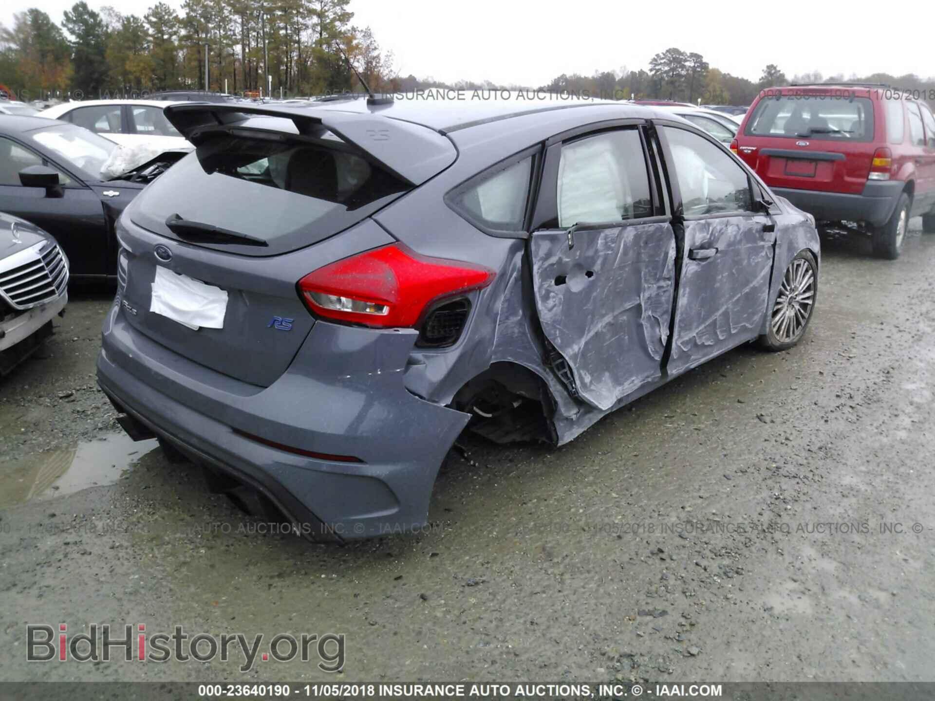 2017 Ford Focus - VIN: WF0DP3TH3H4120053 - Photo 4