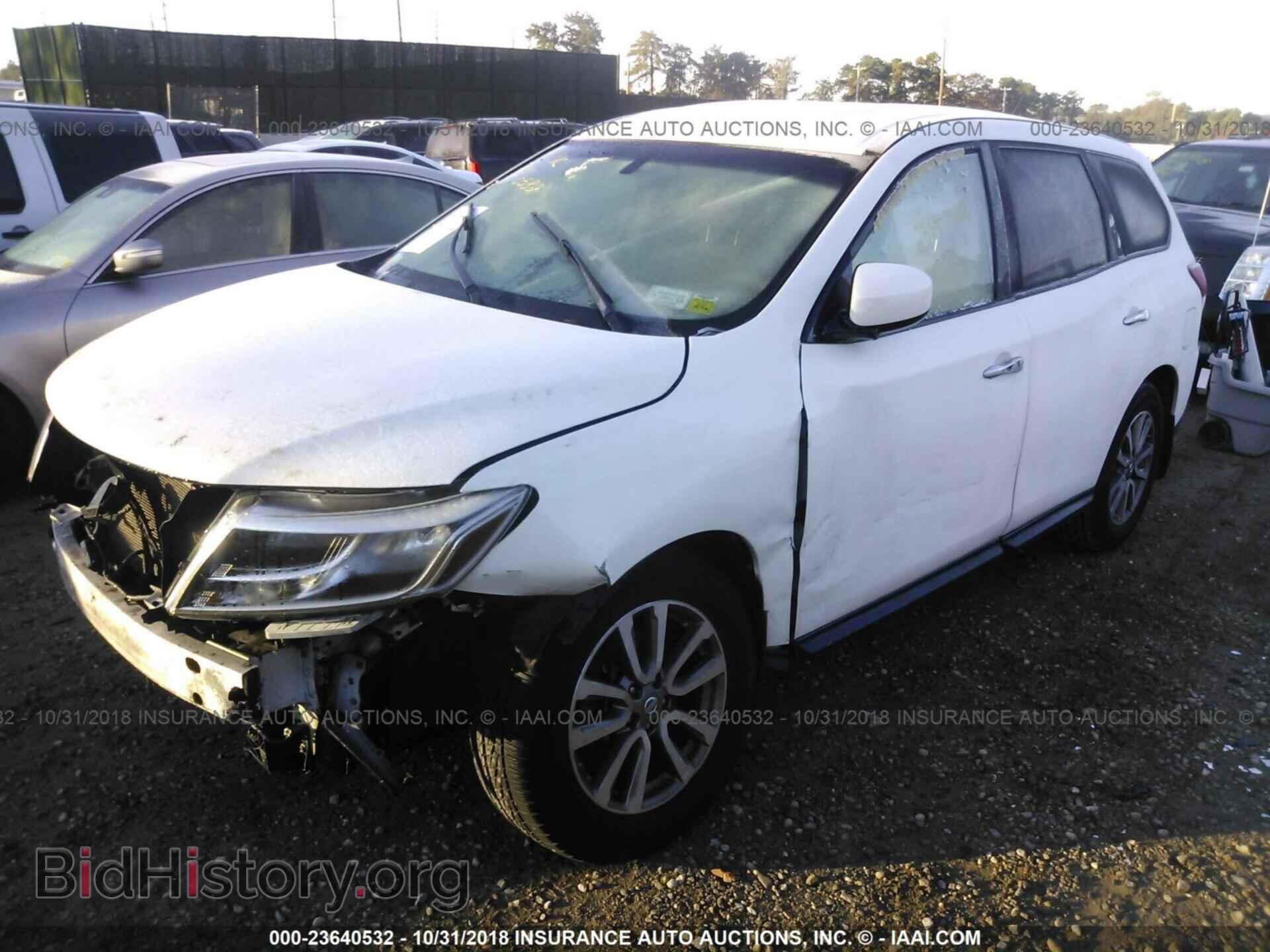 2013 Nissan Pathfinder - VIN: 5N1AR2MM2DC632016 - Фото 2