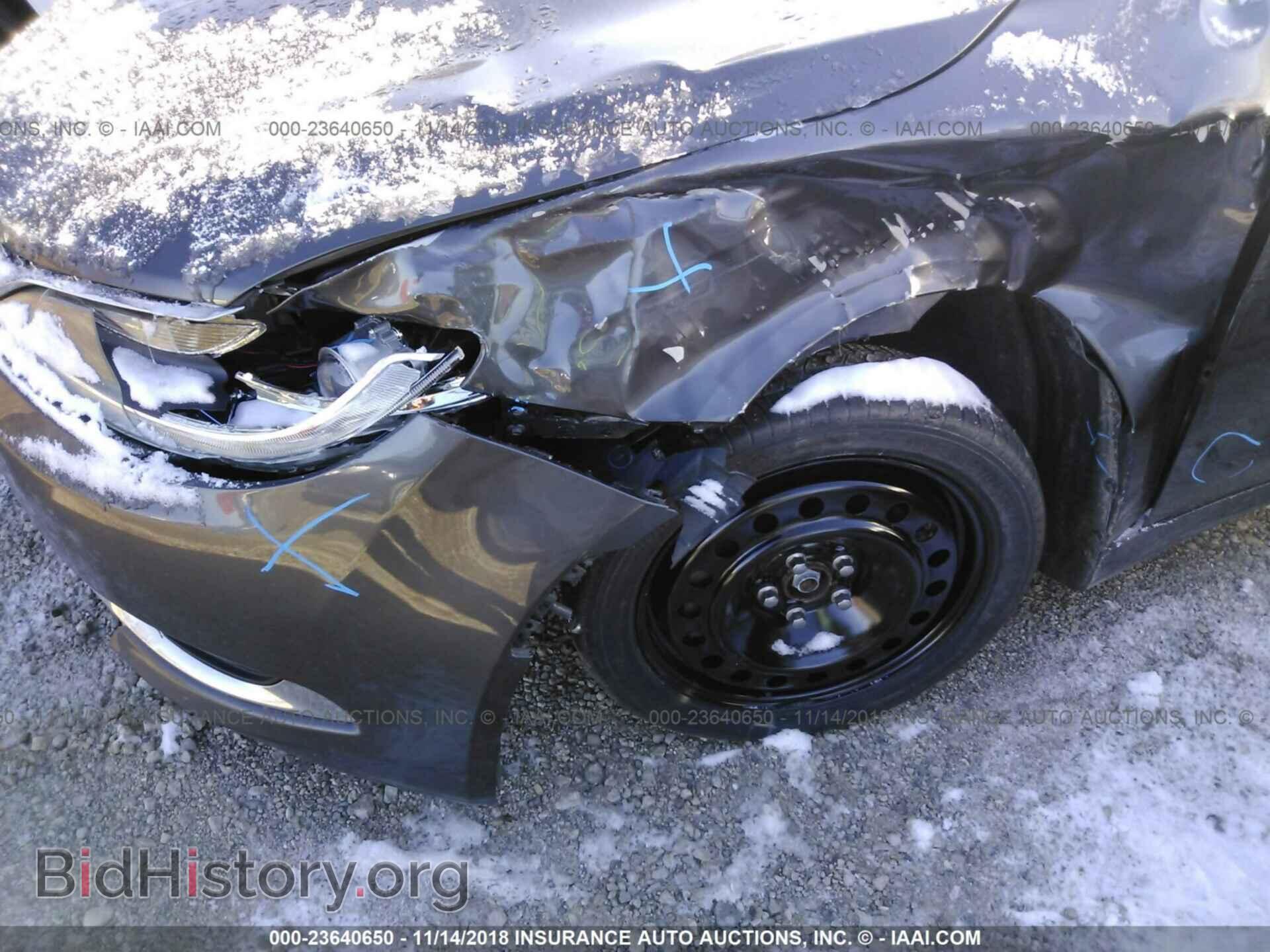 2015 Chrysler 200 - VIN: 1C3CCCAB4FN575871 - Photo 6