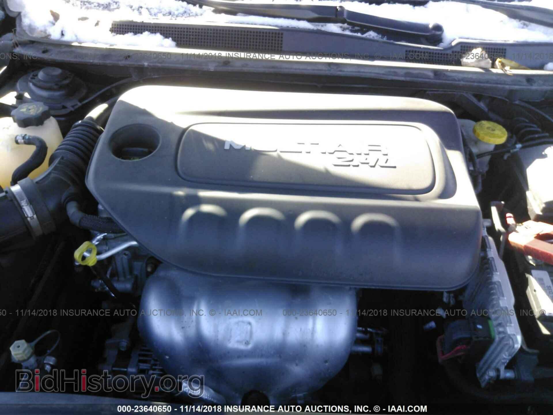 2015 Chrysler 200 - VIN: 1C3CCCAB4FN575871 - Photo 10