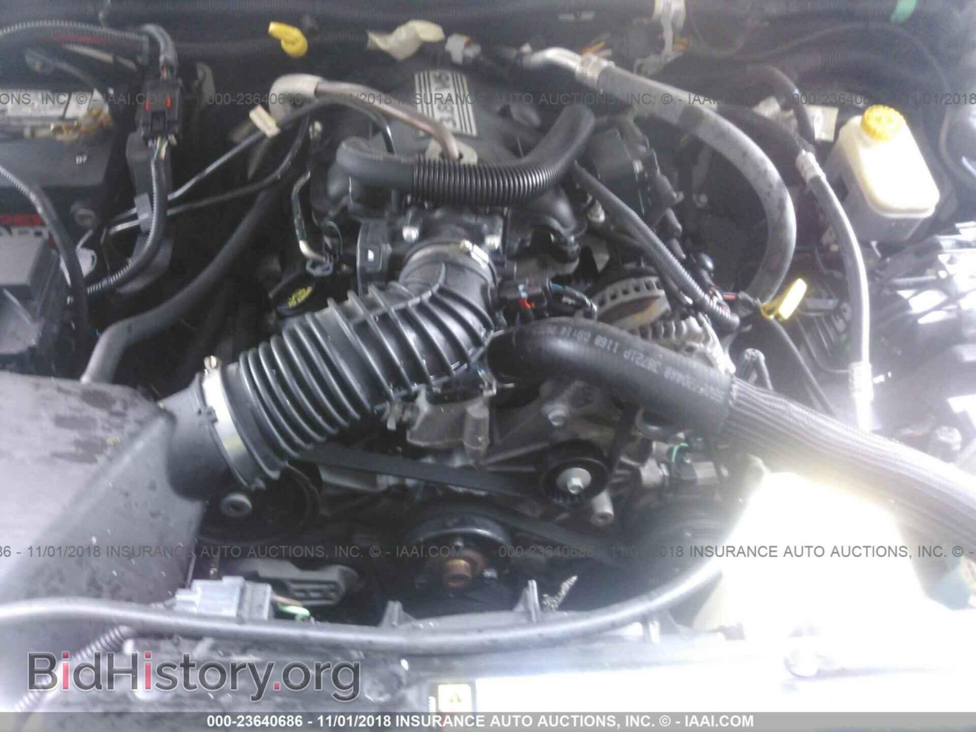 2008 JEEP WRANGLER - VIN: 1J4FA24128L618737 - Фото 10