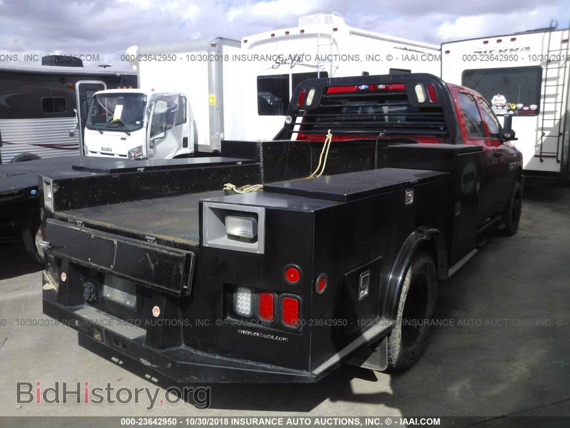 2013 Ram 3500 - VIN: 3C7WRTCL9DG525151 - Фото 4