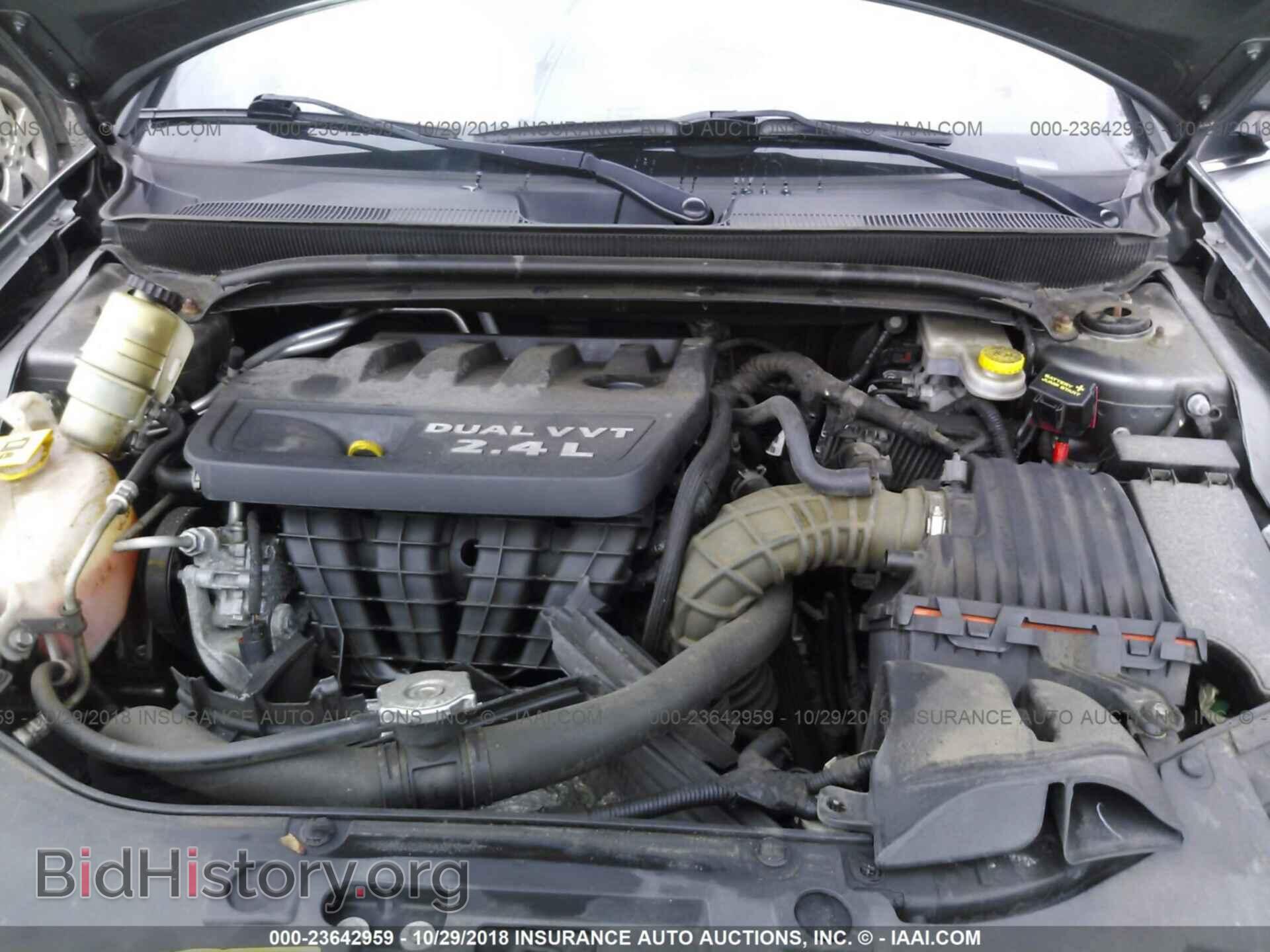 2013 Chrysler 200 - VIN: 1C3CCBBB2DN676994 - Photo 10