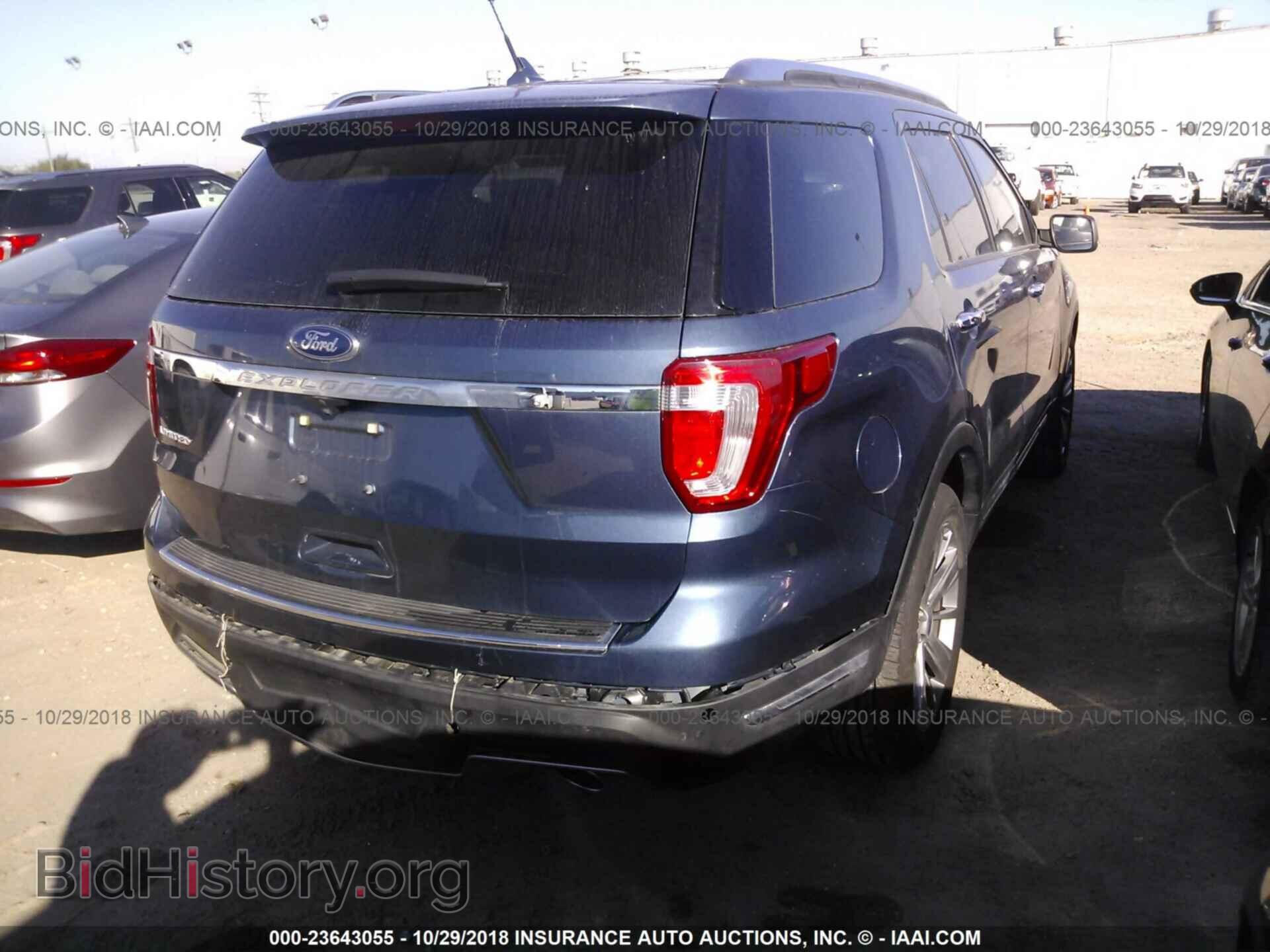 2018 Ford Explorer - VIN: 1FM5K7F85JGB32911 - Photo 4