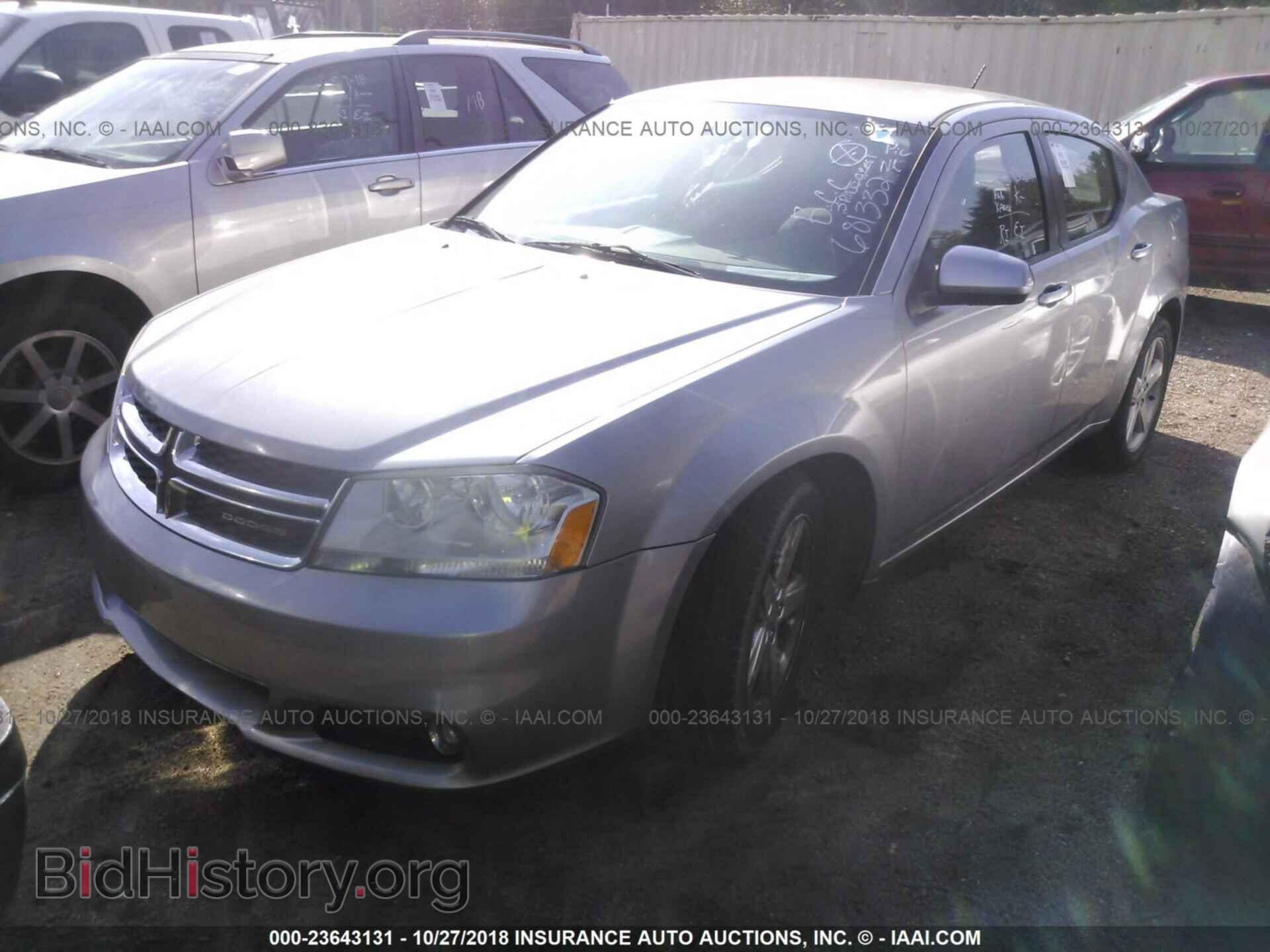 2013 Dodge Avenger - VIN: 1C3CDZCB8DN681332 - Фото 2