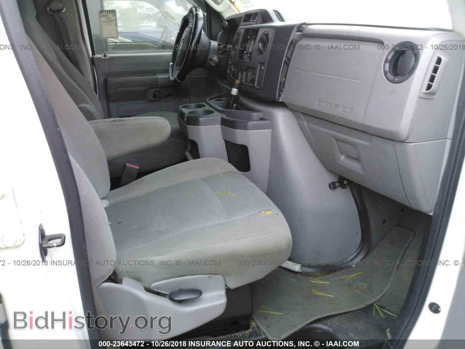 2011 Ford Econoline - VIN: 1FBSS3BL8BDA03689 - Photo 5