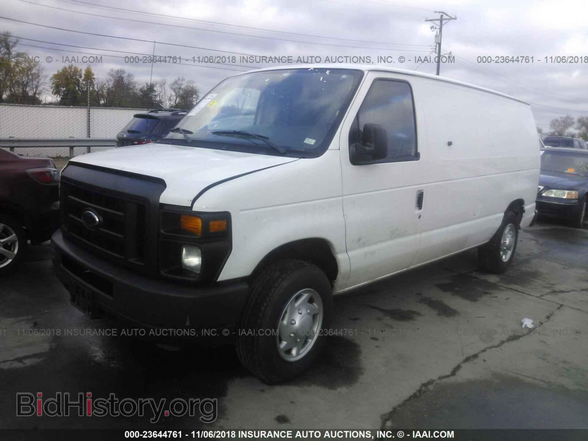 2012 Ford Econoline - VIN: 1FTNE1ELXCDA36338 - Фото 2